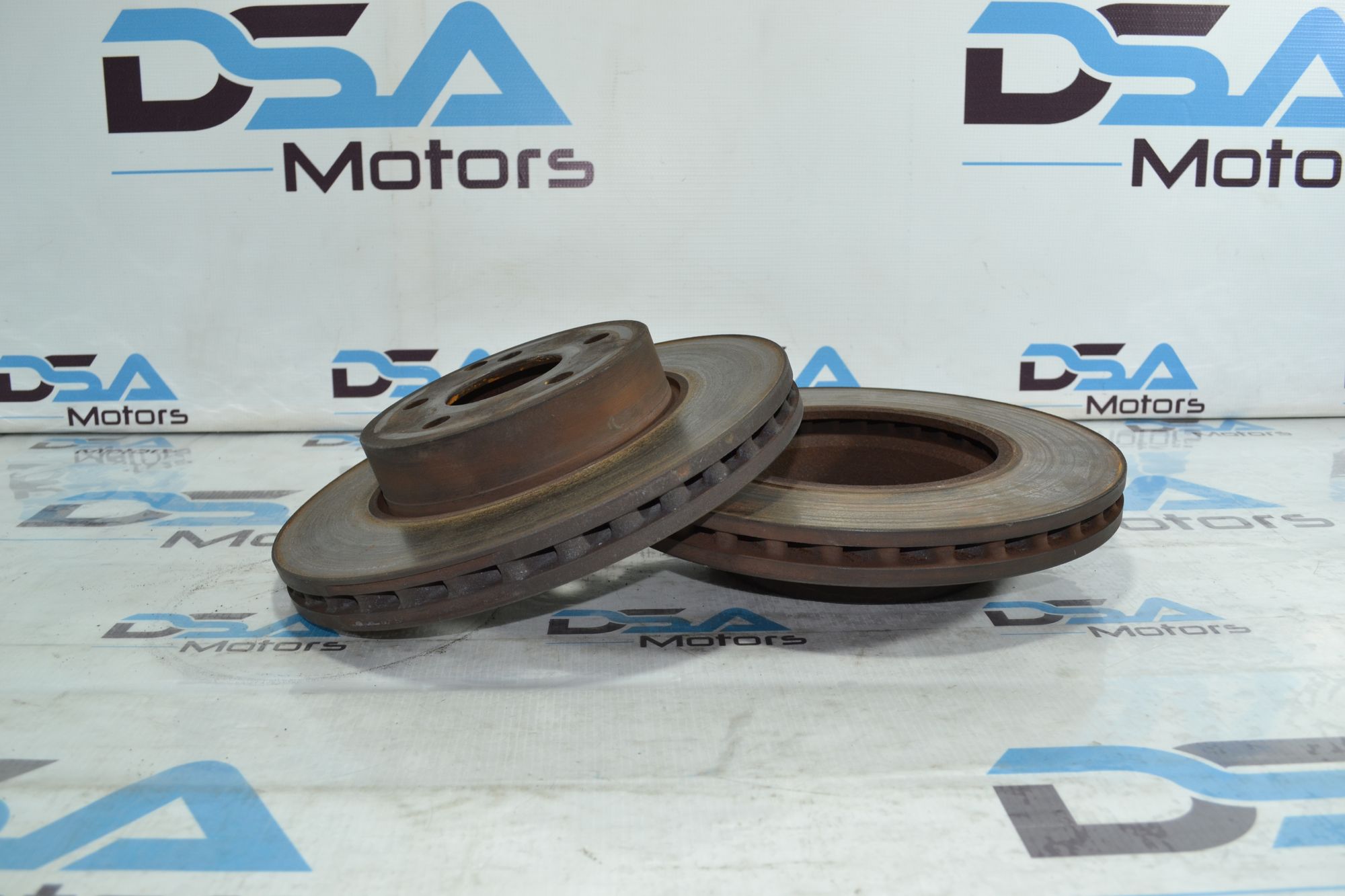 https://ycs.partsauto.market/partsauto-images/thmbs/userImages/b7628e092085f1f91467af1afb6e7630/part/ac272638-fc48-4956-804e-29342543eb82_1770791962295.jpg