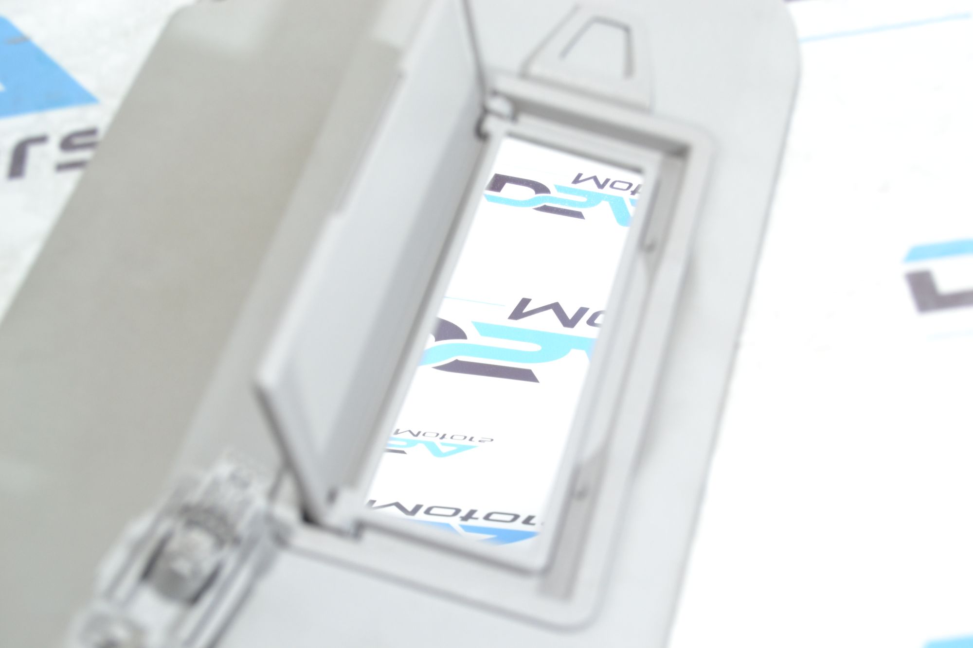 https://ycs.partsauto.market/partsauto-images/thmbs/userImages/b7628e092085f1f91467af1afb6e7630/part/ac697eeb-b560-47a2-9159-714dca5e56af_1780386018201.jpg
