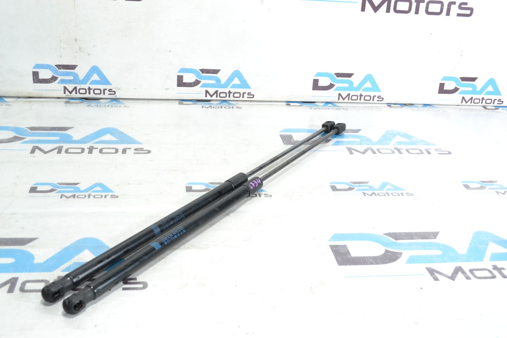 https://ycs.partsauto.market/partsauto-images/thmbs/userImages/b7628e092085f1f91467af1afb6e7630/part/ac9b616e-eeb9-4ca2-9a9e-8c762c0714f5_1780321687328.jpg