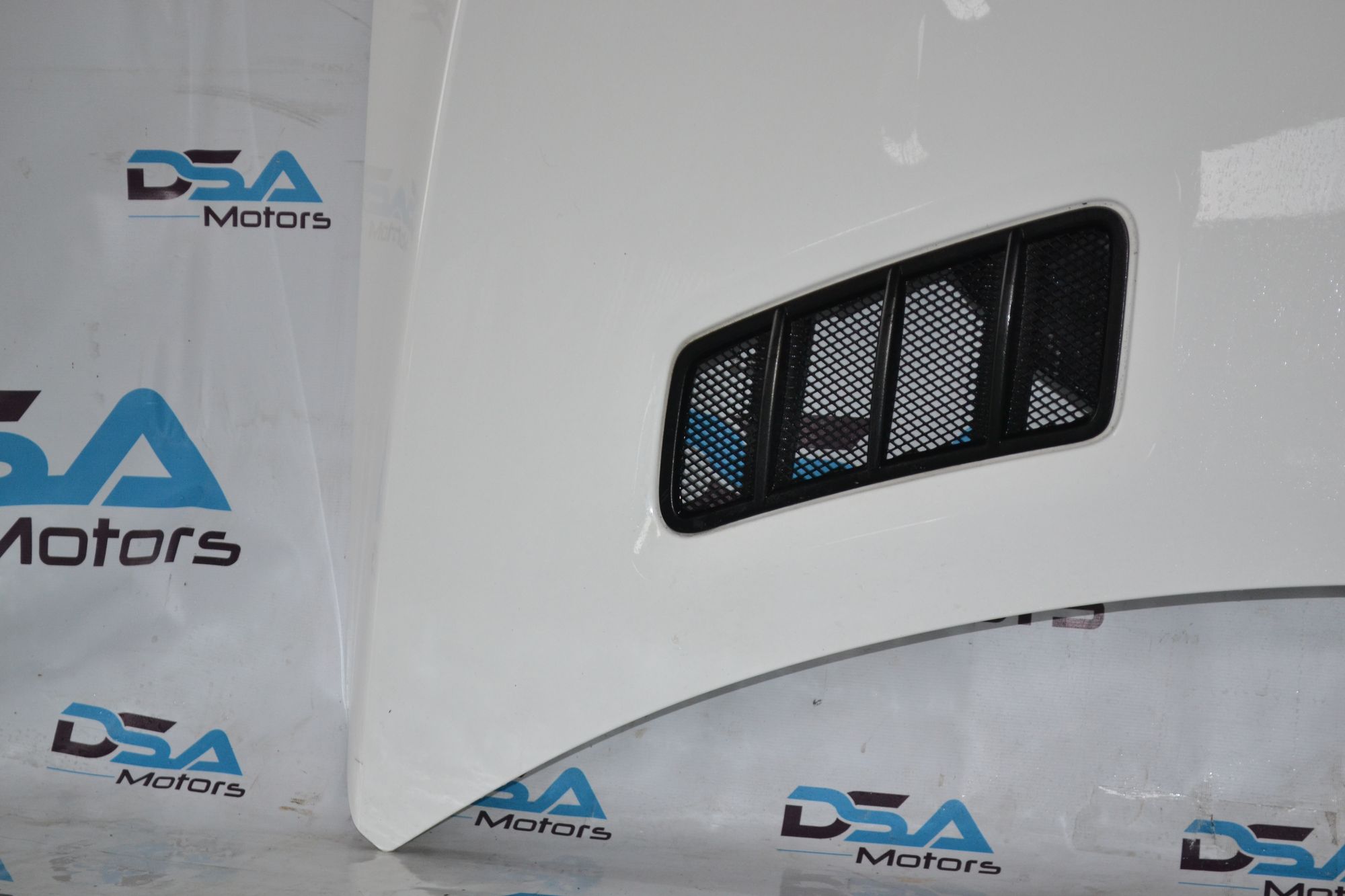 https://ycs.partsauto.market/partsauto-images/thmbs/userImages/b7628e092085f1f91467af1afb6e7630/part/acb51f4f-0df3-489e-a937-cb68e1af74a5_1784285866978.jpg
