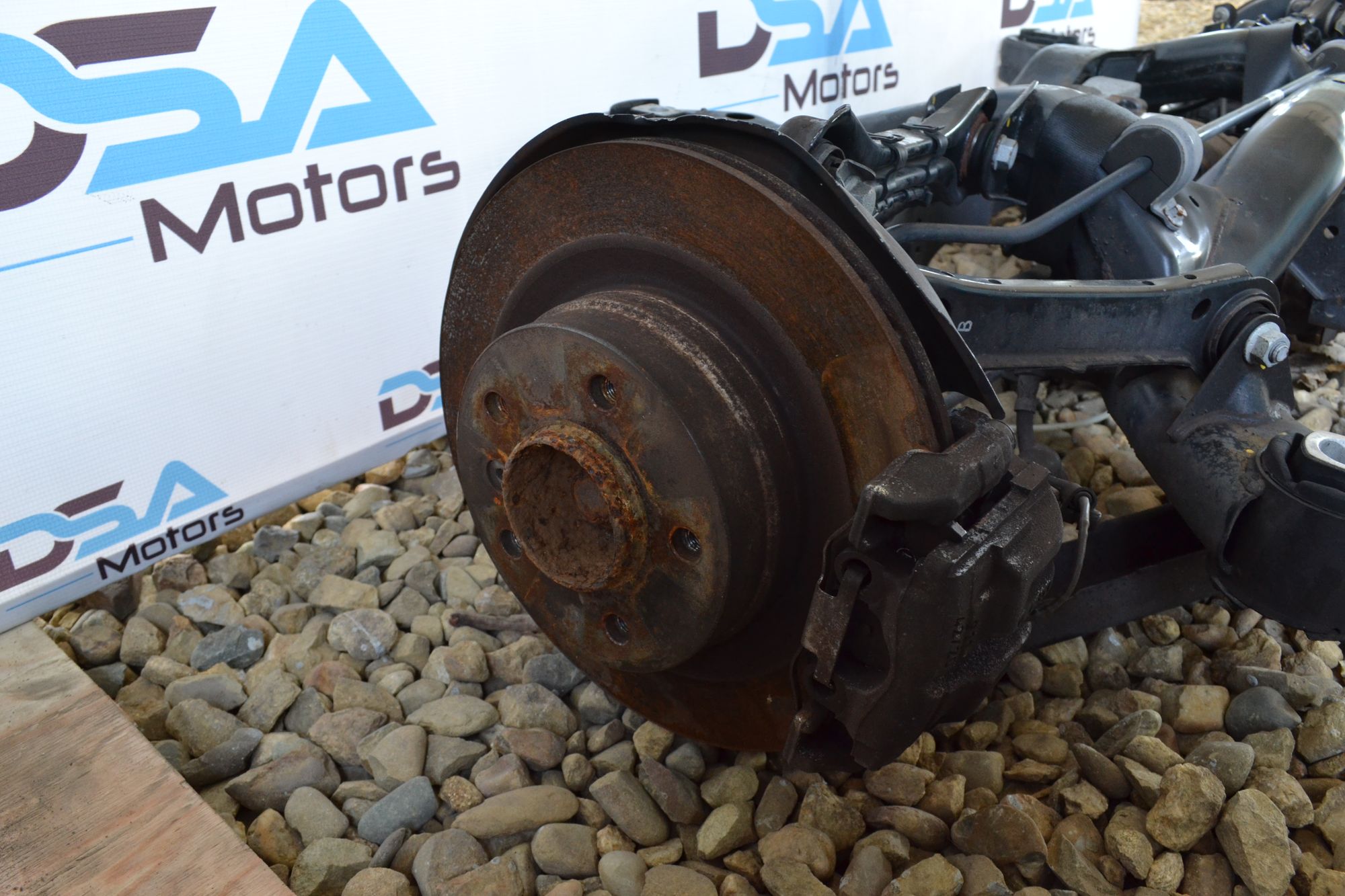 https://ycs.partsauto.market/partsauto-images/thmbs/userImages/b7628e092085f1f91467af1afb6e7630/part/acb8d326-040f-4ff5-a7c4-58aaf99e15da_1779443477879.jpg