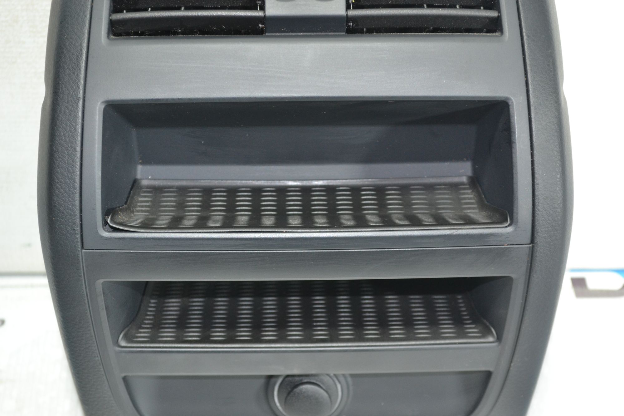 https://ycs.partsauto.market/partsauto-images/thmbs/userImages/b7628e092085f1f91467af1afb6e7630/part/acdb05ef-c3d3-407c-8766-62526402d56c_1780298133607.jpg