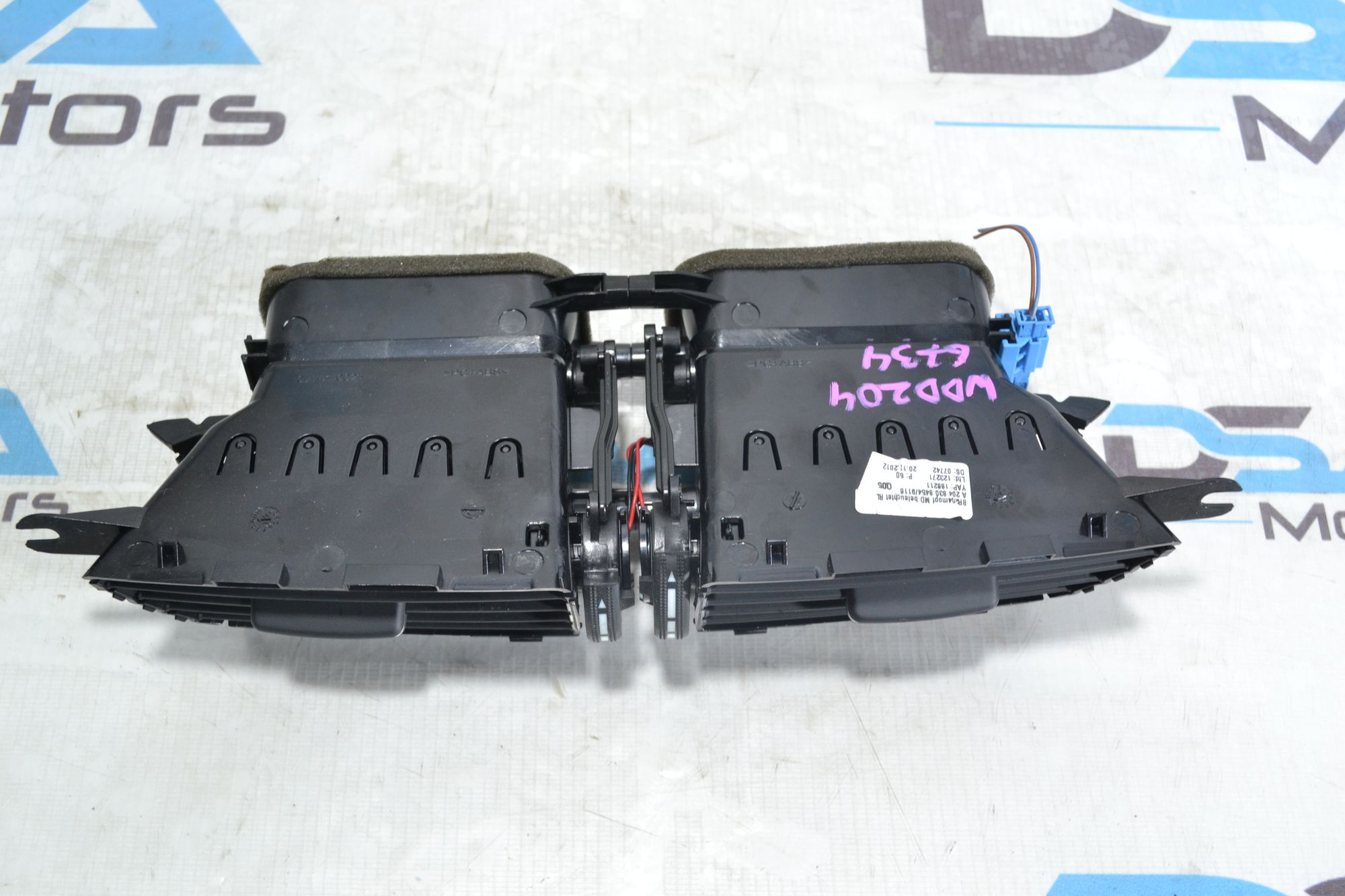 https://ycs.partsauto.market/partsauto-images/thmbs/userImages/b7628e092085f1f91467af1afb6e7630/part/ad1be6a7-bad4-4b95-b41f-2b29e4fa0f49_1780477505729.jpg