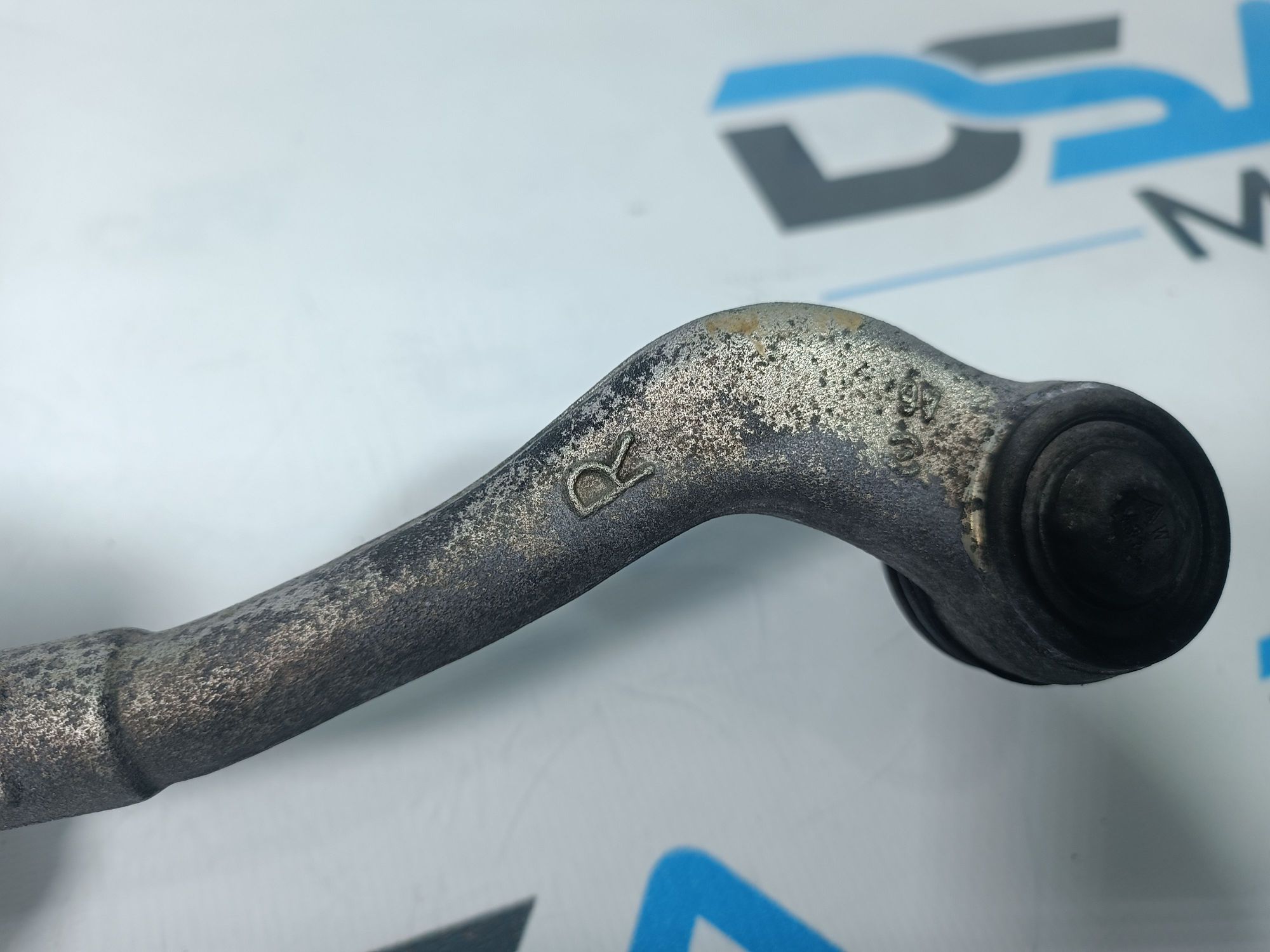 https://ycs.partsauto.market/partsauto-images/thmbs/userImages/b7628e092085f1f91467af1afb6e7630/part/ad208860-fbb8-4d9f-ad6a-ef5ad75e35dd_1710673621782.jpg