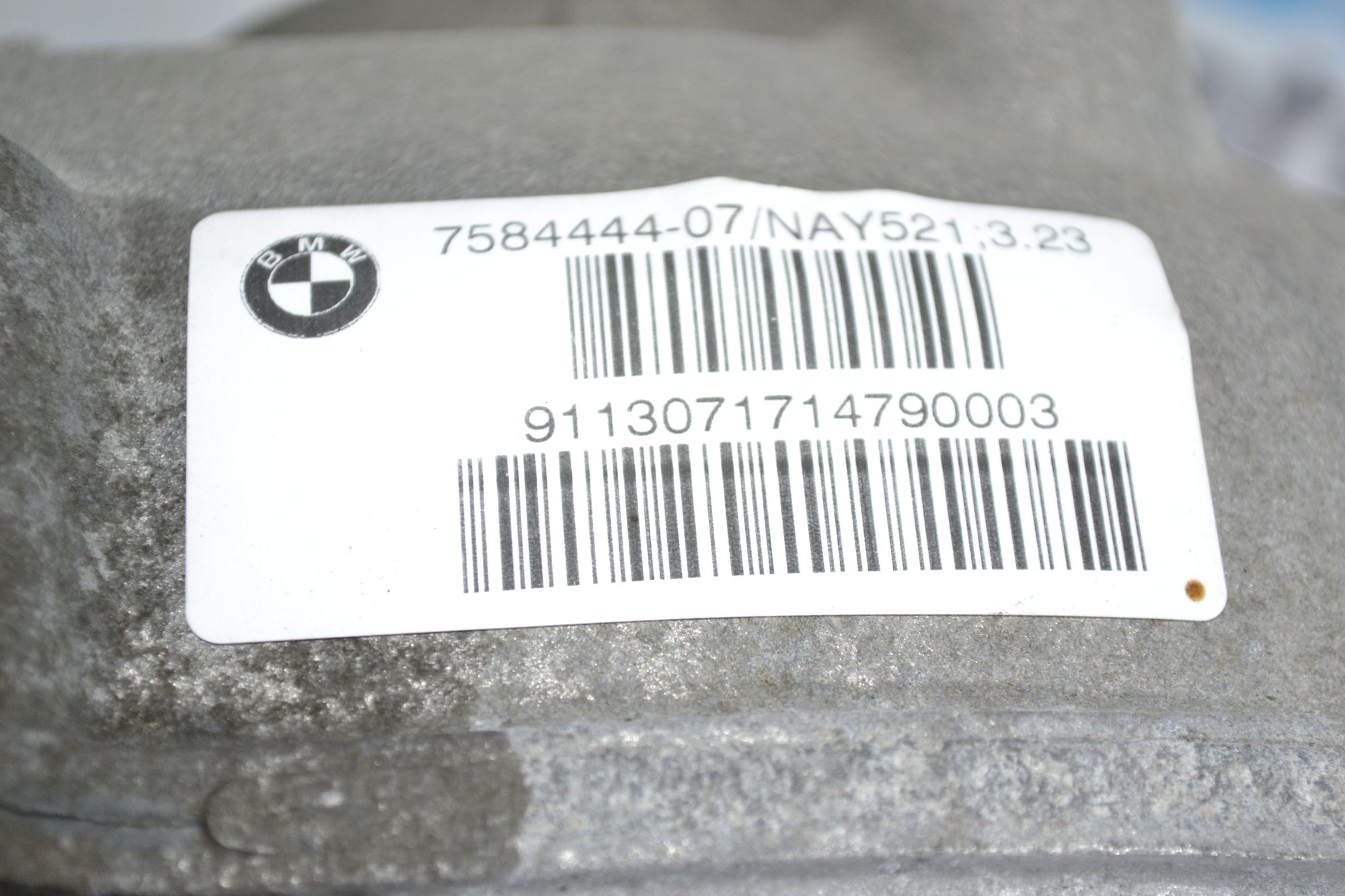 https://ycs.partsauto.market/partsauto-images/thmbs/userImages/b7628e092085f1f91467af1afb6e7630/part/ad26f23d-35ef-4eb5-acb1-380dda5a6f78_1787226555297.jpg