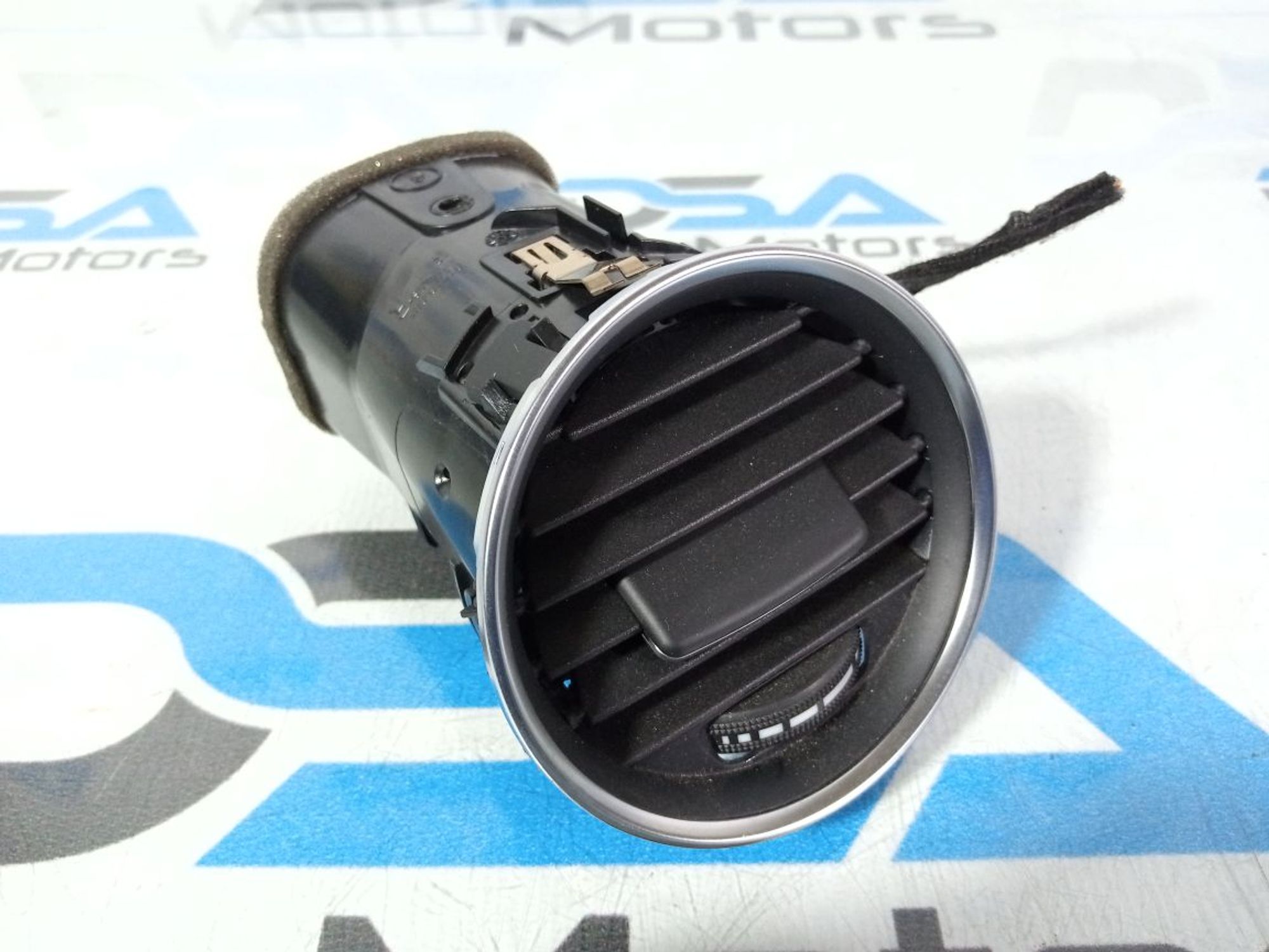 https://ycs.partsauto.market/partsauto-images/thmbs/userImages/b7628e092085f1f91467af1afb6e7630/part/adb087a4-2d78-4a03-a6a7-71bc5865d992_1747662369974.jpg