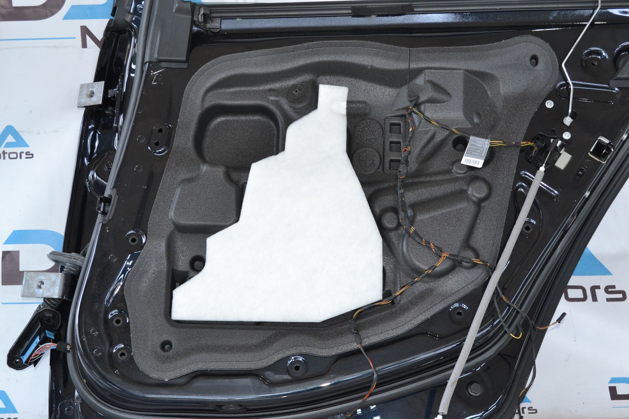 https://ycs.partsauto.market/partsauto-images/thmbs/userImages/b7628e092085f1f91467af1afb6e7630/part/ae8fcfa1-c749-4f3c-9c1f-7d82f3286b88_1783072887996.jpg