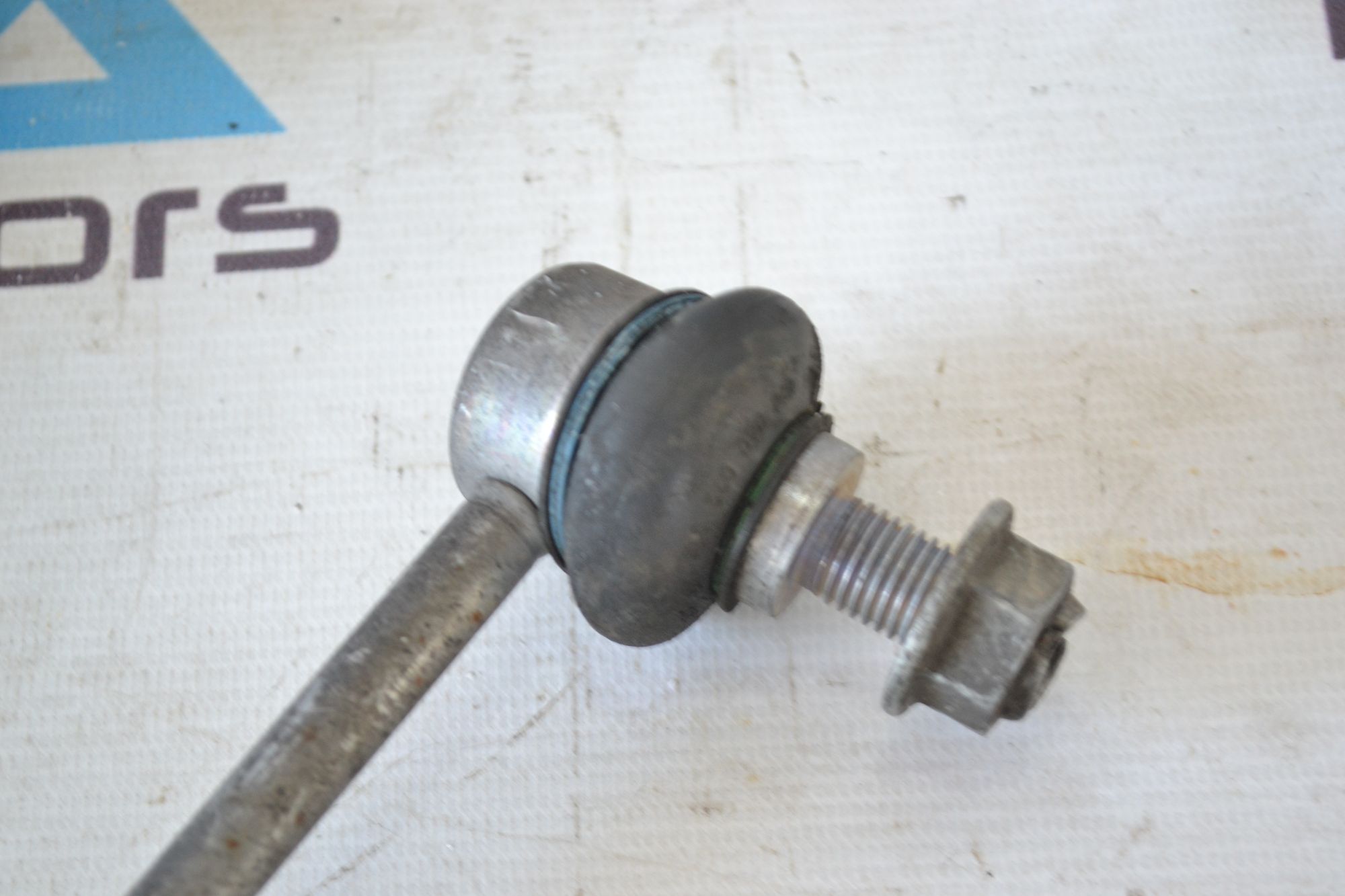 https://ycs.partsauto.market/partsauto-images/thmbs/userImages/b7628e092085f1f91467af1afb6e7630/part/aefb67d8-565e-479f-a33a-039815695198_1785326319906.jpg