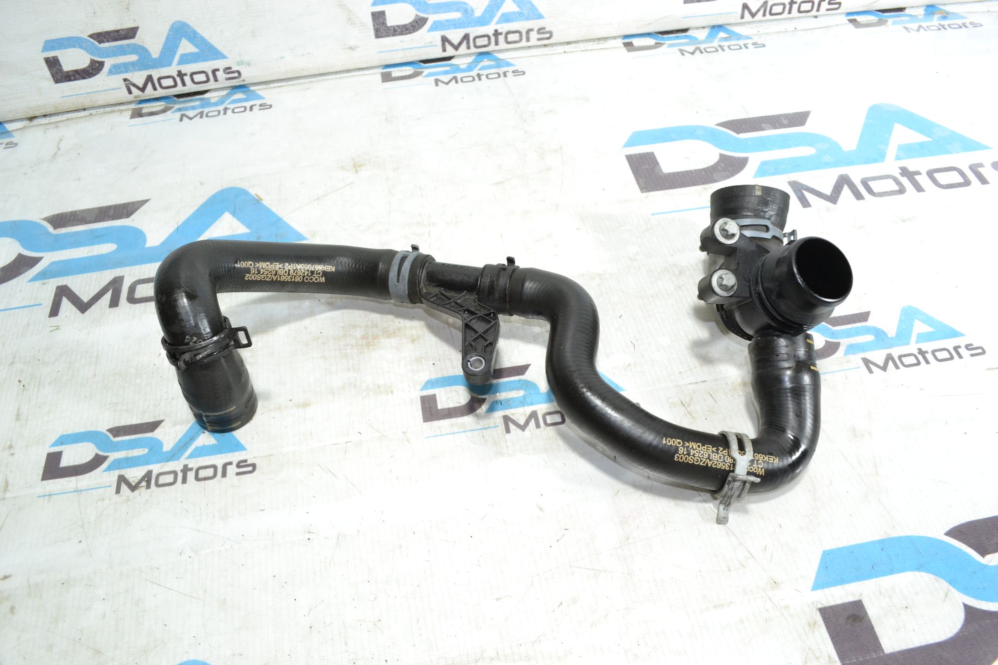 https://ycs.partsauto.market/partsauto-images/thmbs/userImages/b7628e092085f1f91467af1afb6e7630/part/af25128e-e5f6-4d09-b2bc-ebfa33137033_1783510042517.jpg