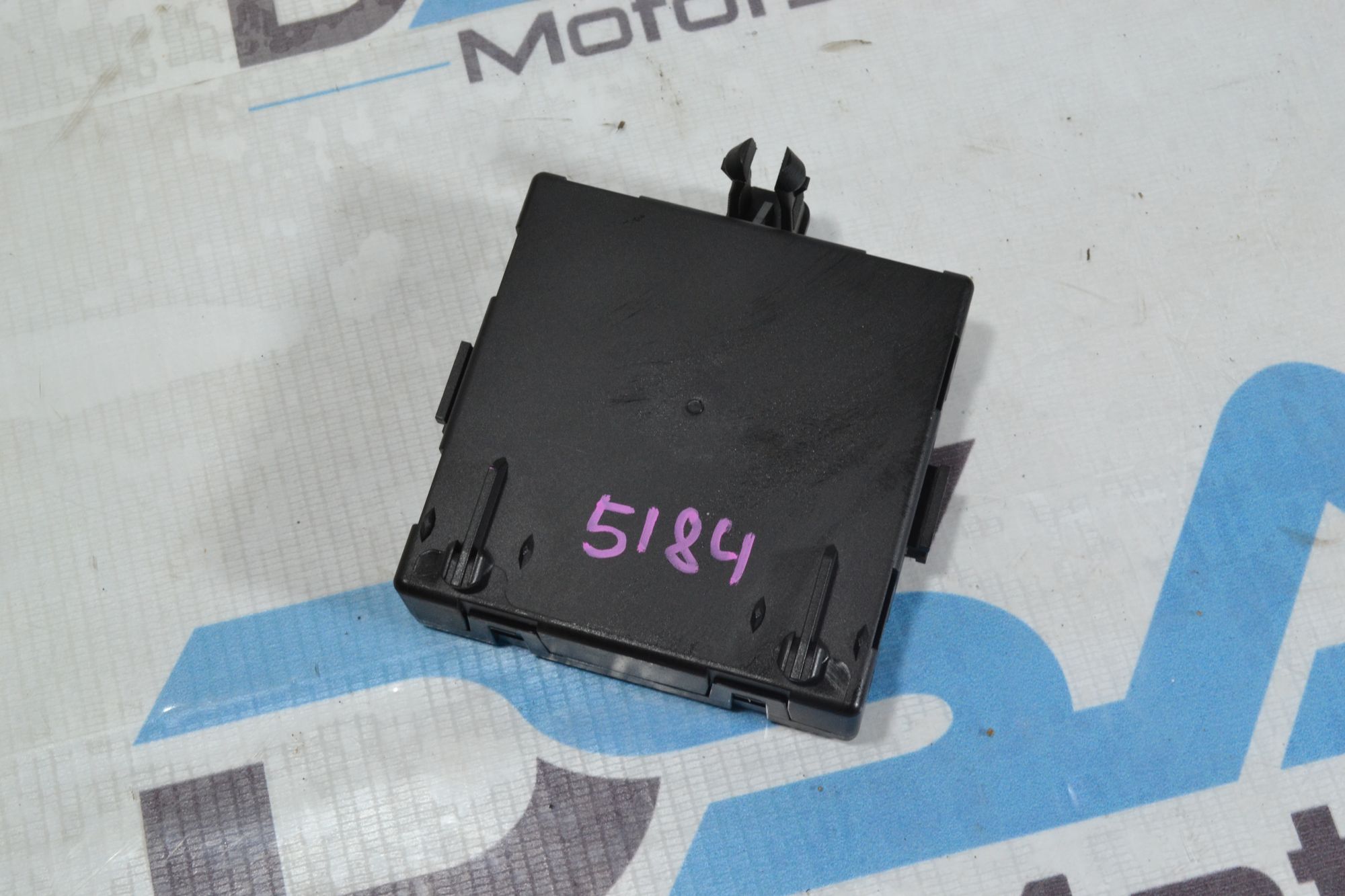 https://ycs.partsauto.market/partsauto-images/thmbs/userImages/b7628e092085f1f91467af1afb6e7630/part/af5d2f50-aa2f-428f-990e-a0fab56b4b40_1779888300551.jpg