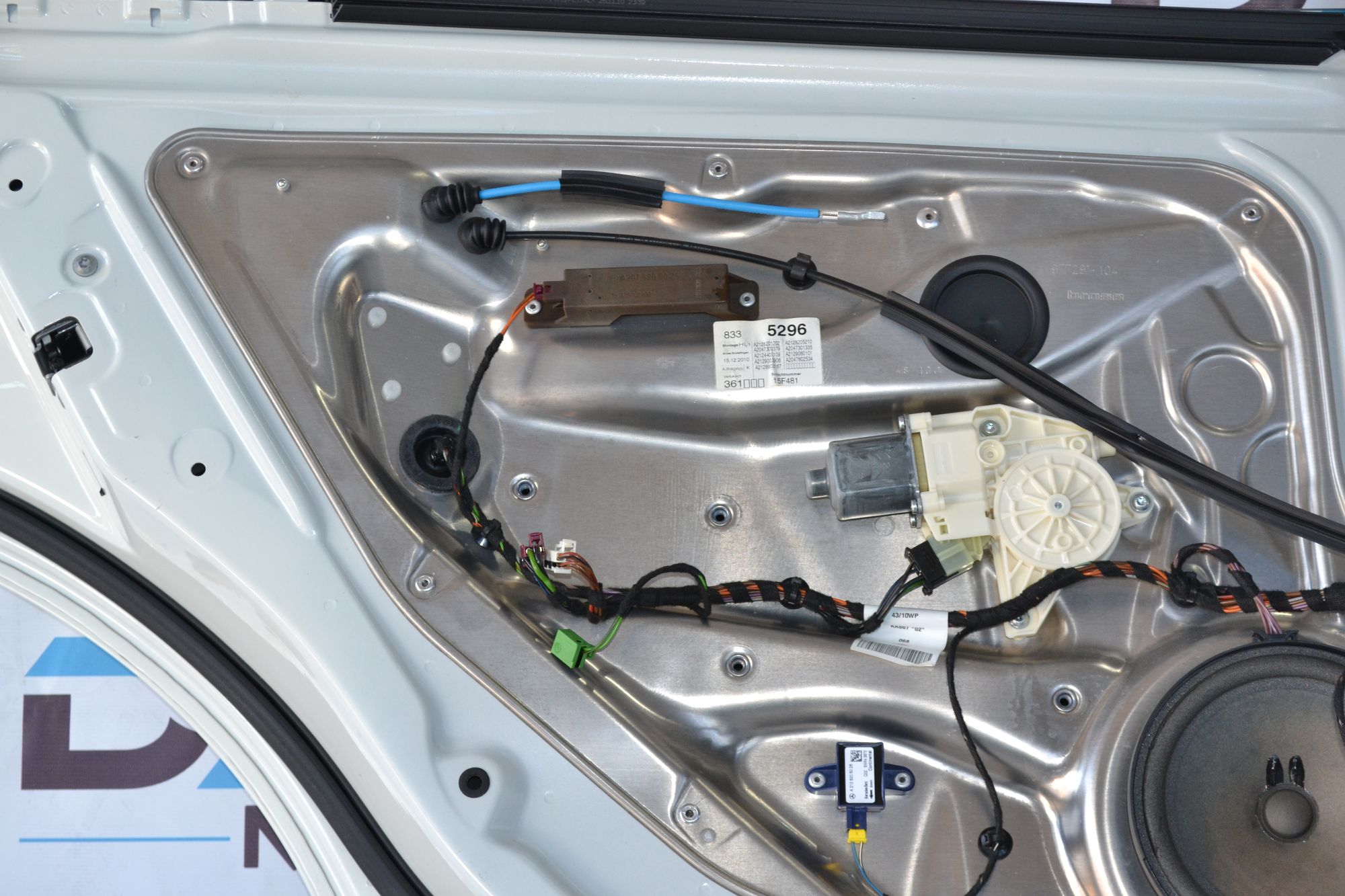 https://ycs.partsauto.market/partsauto-images/thmbs/userImages/b7628e092085f1f91467af1afb6e7630/part/afcf9e6e-e5d9-41c4-b3ad-359c8e1e1c03_1782910039382.jpg