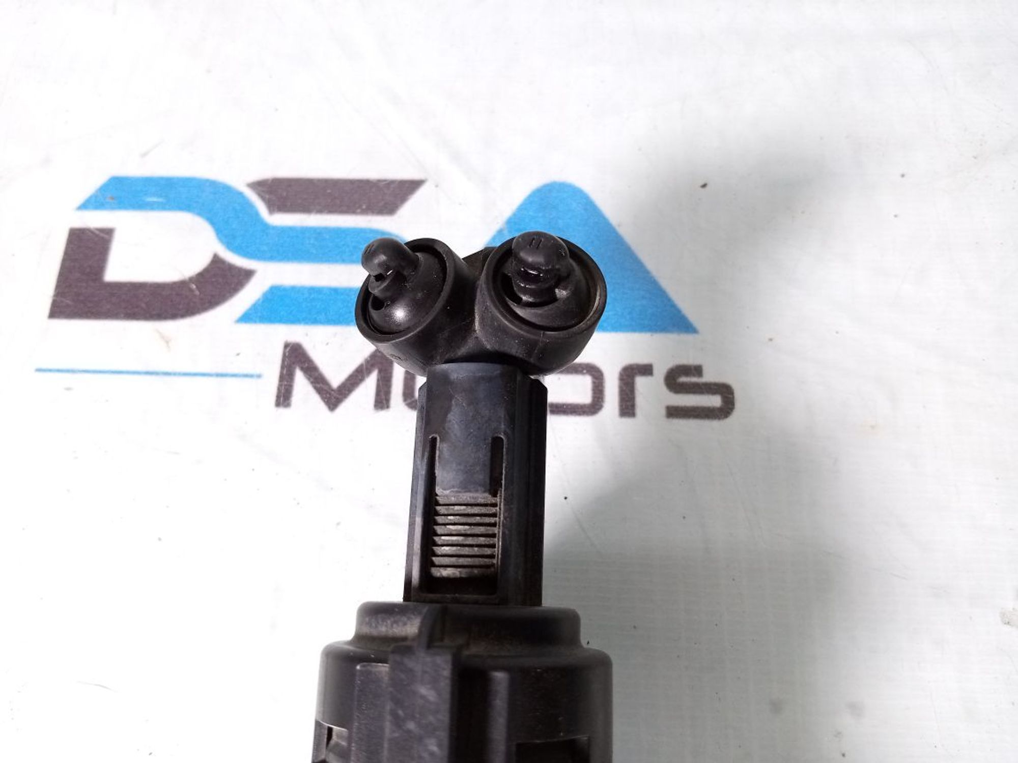 https://ycs.partsauto.market/partsauto-images/thmbs/userImages/b7628e092085f1f91467af1afb6e7630/part/afe3c921-a5ab-46d0-908d-03adfe8d2ea8_1731859363999.jpg