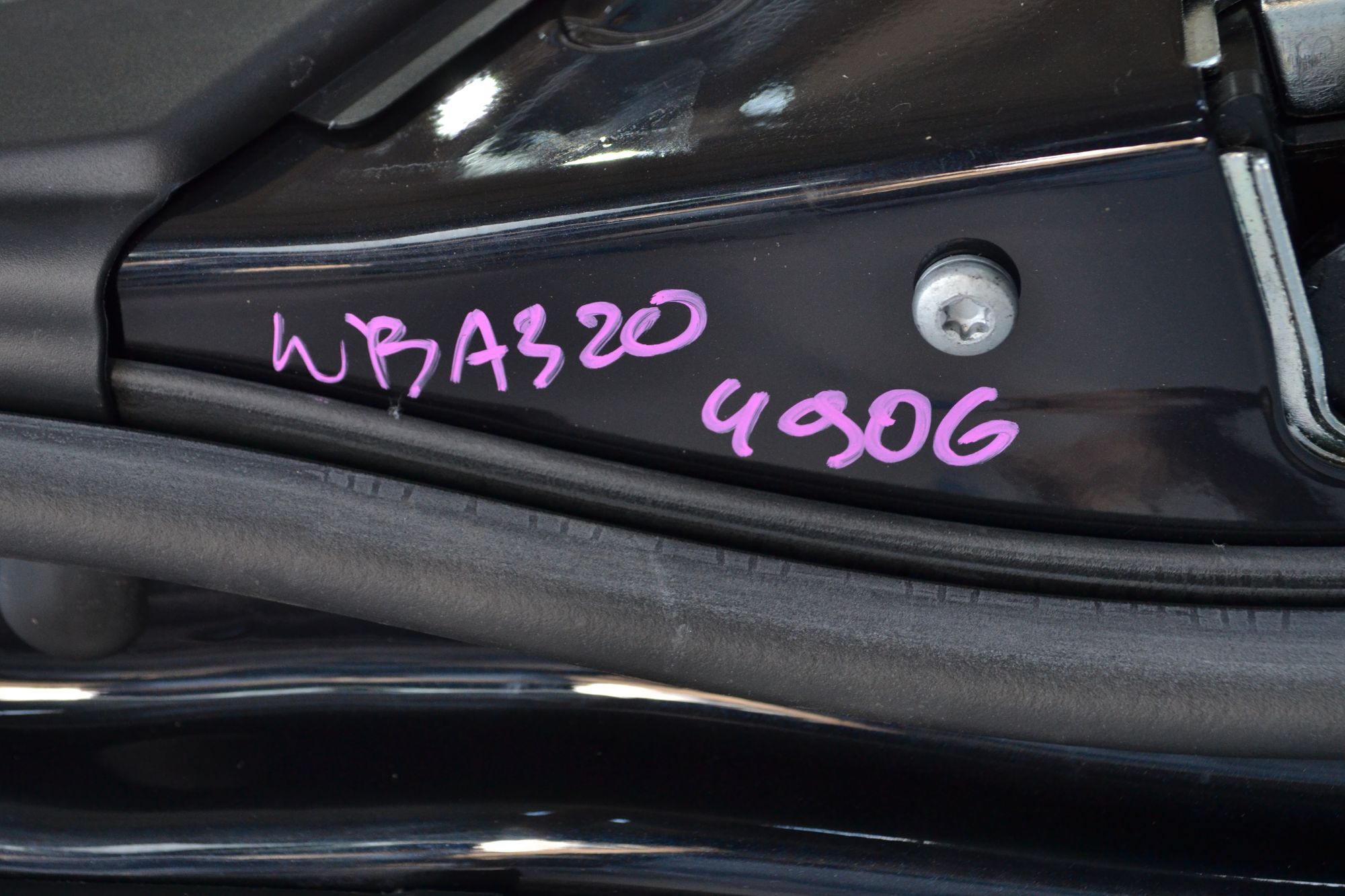 Дверь задняя левая оригинал BMW 5 F10 416 цвет из Японии, 18900 рублей, Кореновск