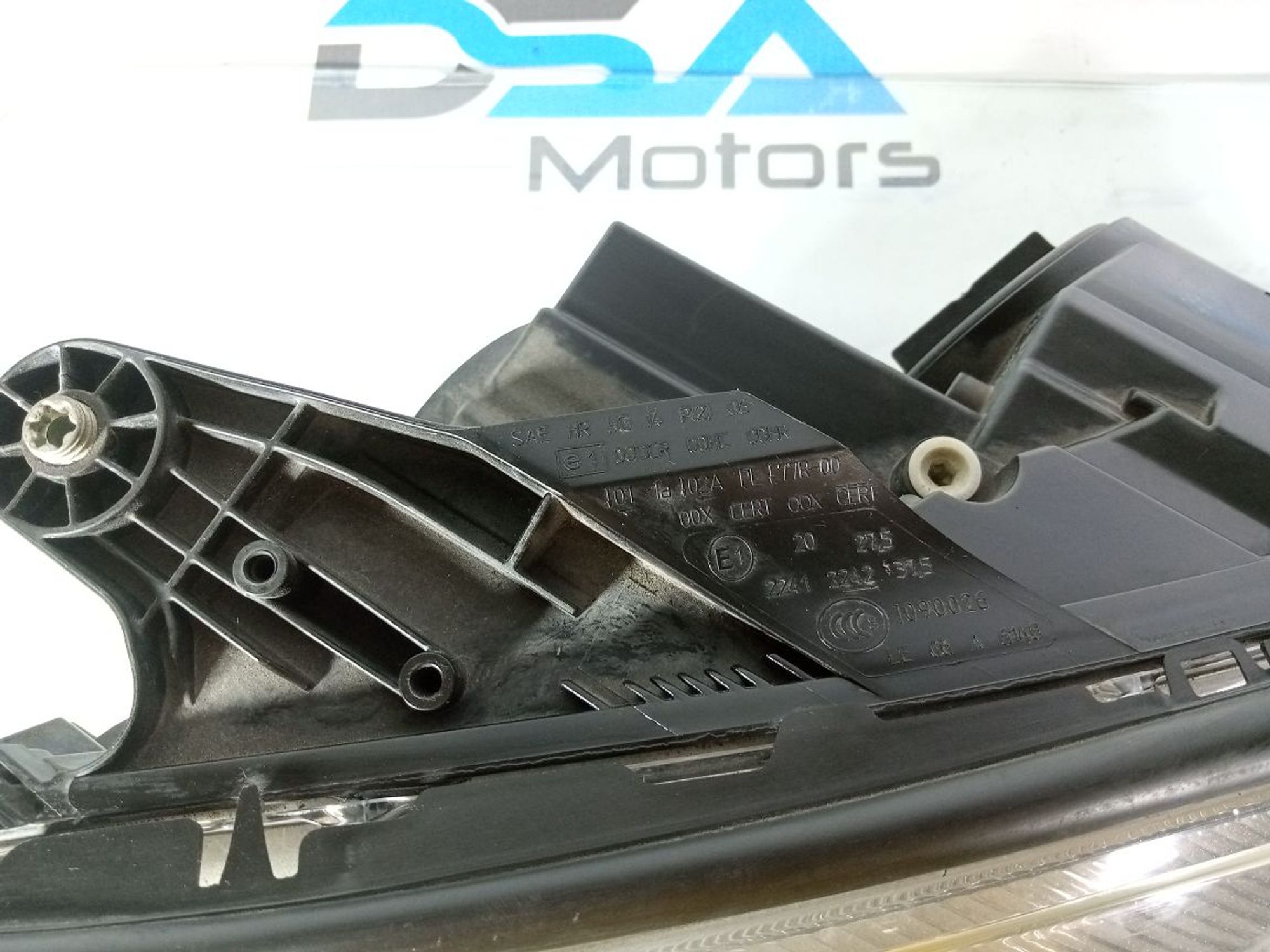 https://ycs.partsauto.market/partsauto-images/thmbs/userImages/b7628e092085f1f91467af1afb6e7630/part/b031518e-81fb-4c24-8cb4-77e22f246422_1746169177956.jpg