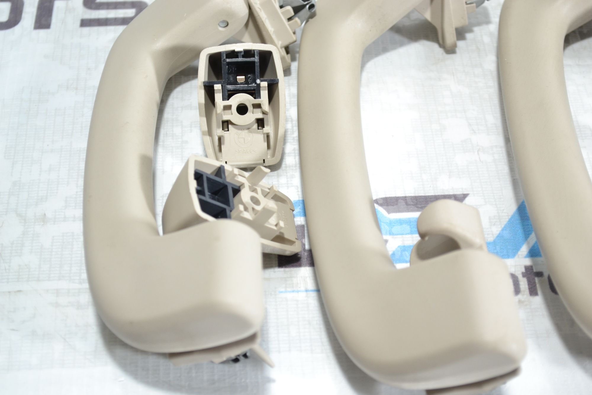https://ycs.partsauto.market/partsauto-images/thmbs/userImages/b7628e092085f1f91467af1afb6e7630/part/b0489d55-4858-4c93-83d4-347a4d4a63c7_1779371839345.jpg