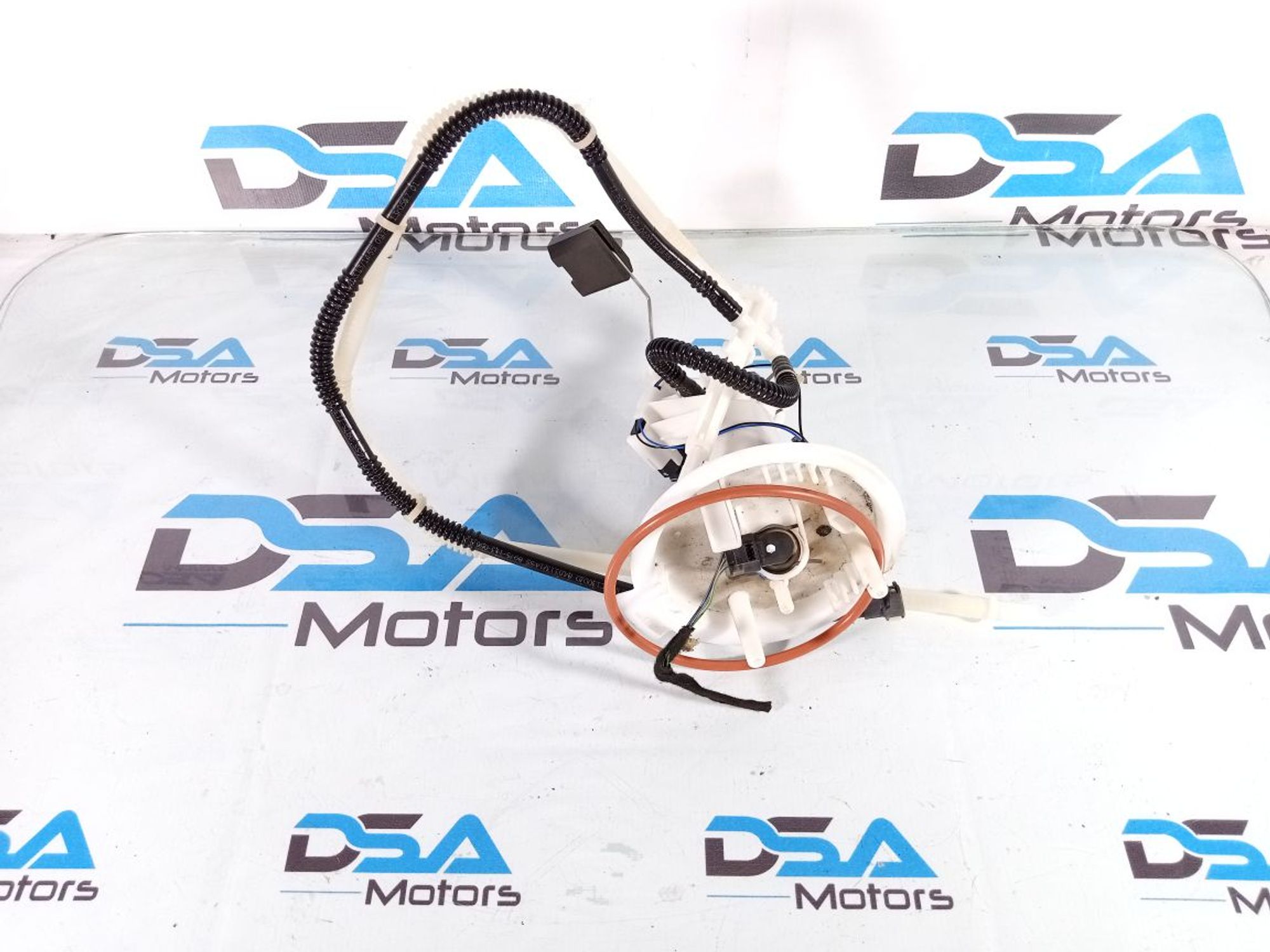 https://ycs.partsauto.market/partsauto-images/thmbs/userImages/b7628e092085f1f91467af1afb6e7630/part/b0655923-48e9-4b0b-8ac0-1491935ef72e_1720608554489.jpg