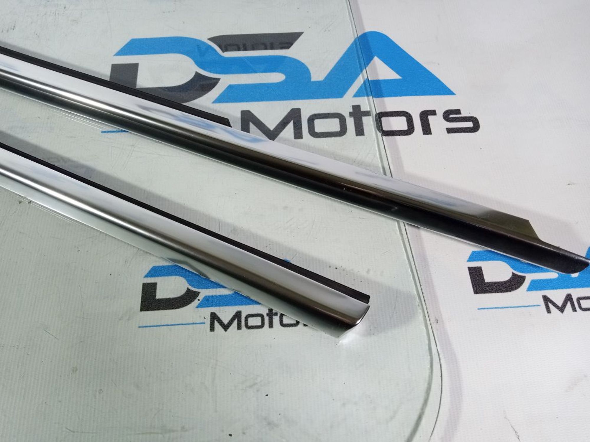 https://ycs.partsauto.market/partsauto-images/thmbs/userImages/b7628e092085f1f91467af1afb6e7630/part/b0725167-52e6-463a-805f-e6530127b0b2_1742647185446.jpg