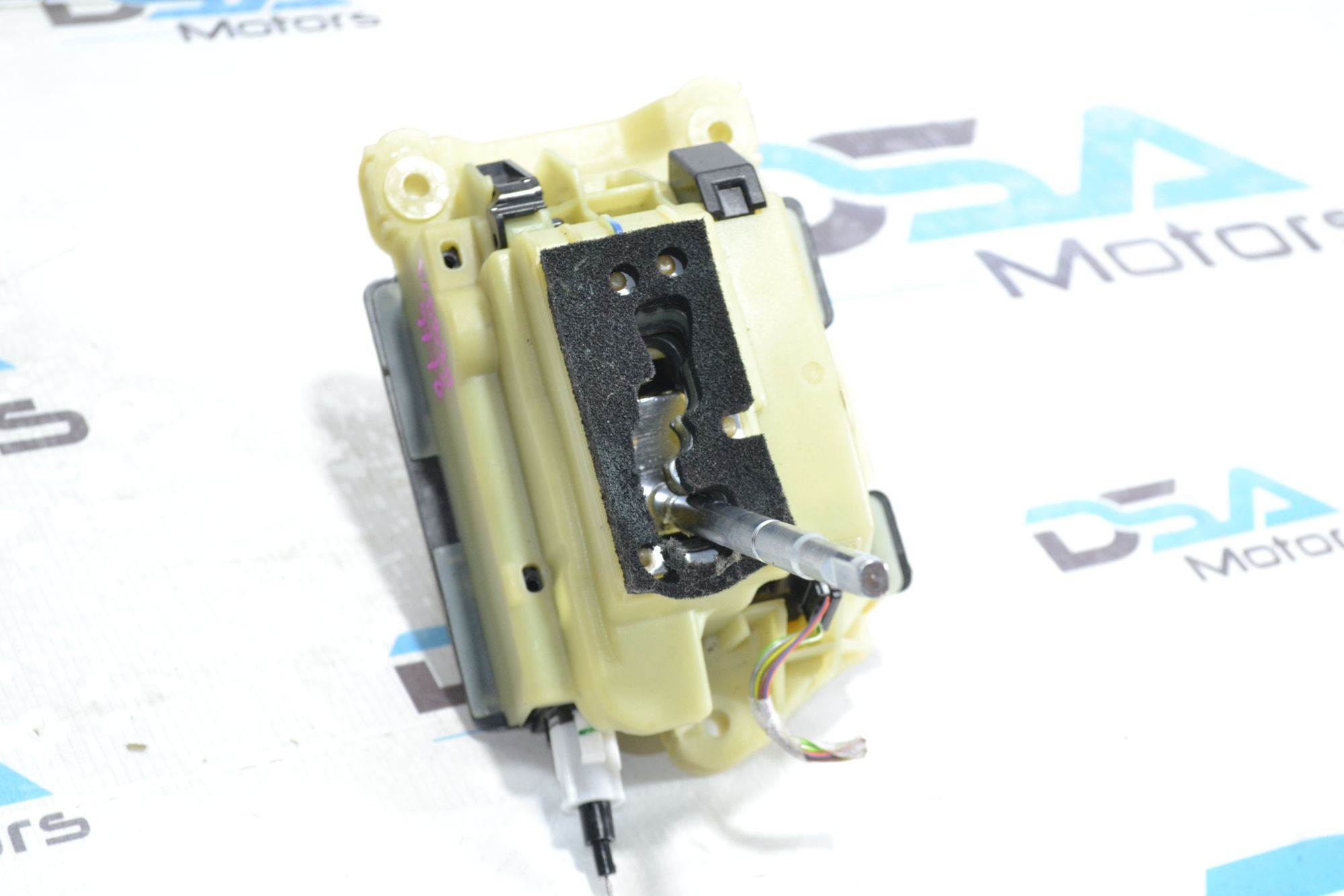 https://ycs.partsauto.market/partsauto-images/thmbs/userImages/b7628e092085f1f91467af1afb6e7630/part/b07e88d3-8c21-4896-8c39-fe0c41ae1d87_1780382421475.jpg