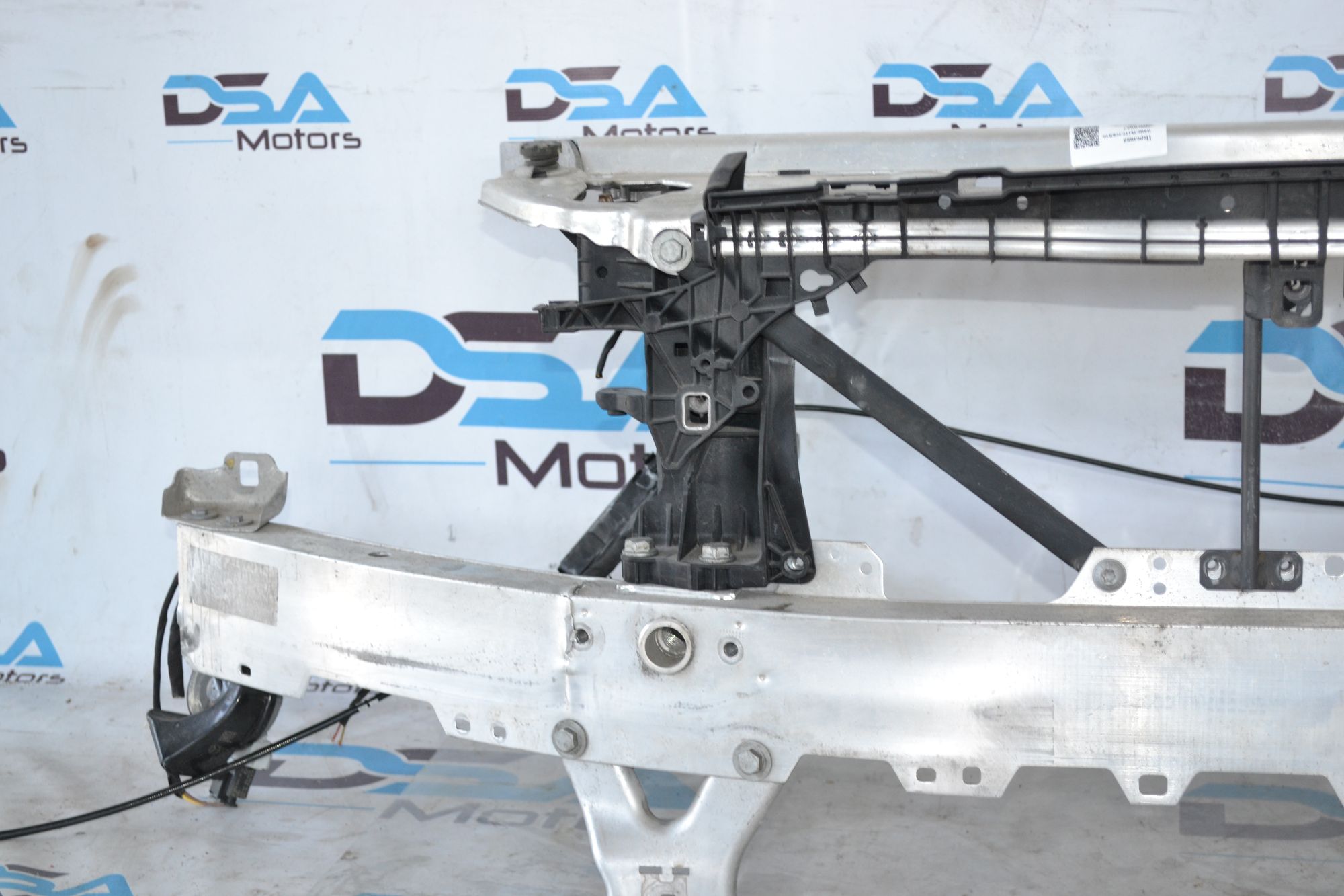 https://ycs.partsauto.market/partsauto-images/thmbs/userImages/b7628e092085f1f91467af1afb6e7630/part/b0b36130-e3e2-429e-a9f8-756839d868be_1785483457758.jpg