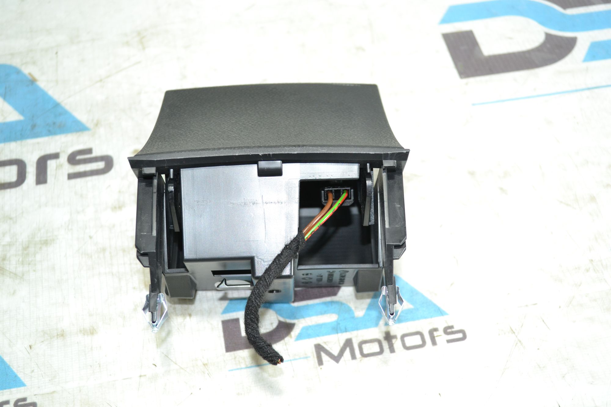 https://ycs.partsauto.market/partsauto-images/thmbs/userImages/b7628e092085f1f91467af1afb6e7630/part/b0d83253-f6a9-4115-954c-f758c6c162d6_1784100186844.jpg
