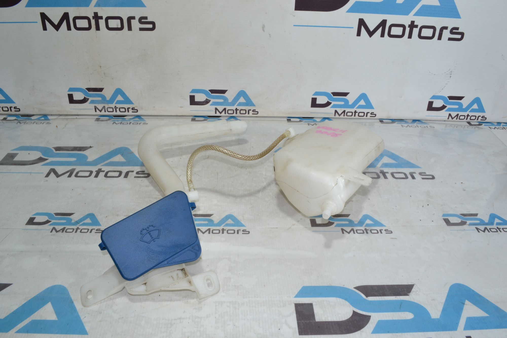 https://ycs.partsauto.market/partsauto-images/thmbs/userImages/b7628e092085f1f91467af1afb6e7630/part/b0ff192f-57bc-42e8-9696-cb7e697f2bf9_1779801992004.jpg