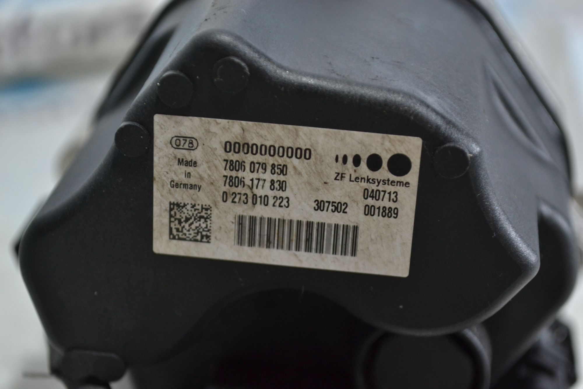 https://ycs.partsauto.market/partsauto-images/thmbs/userImages/b7628e092085f1f91467af1afb6e7630/part/b1801e09-5966-44ce-a5b4-0d6dfe4852dc_1781270338169.jpg
