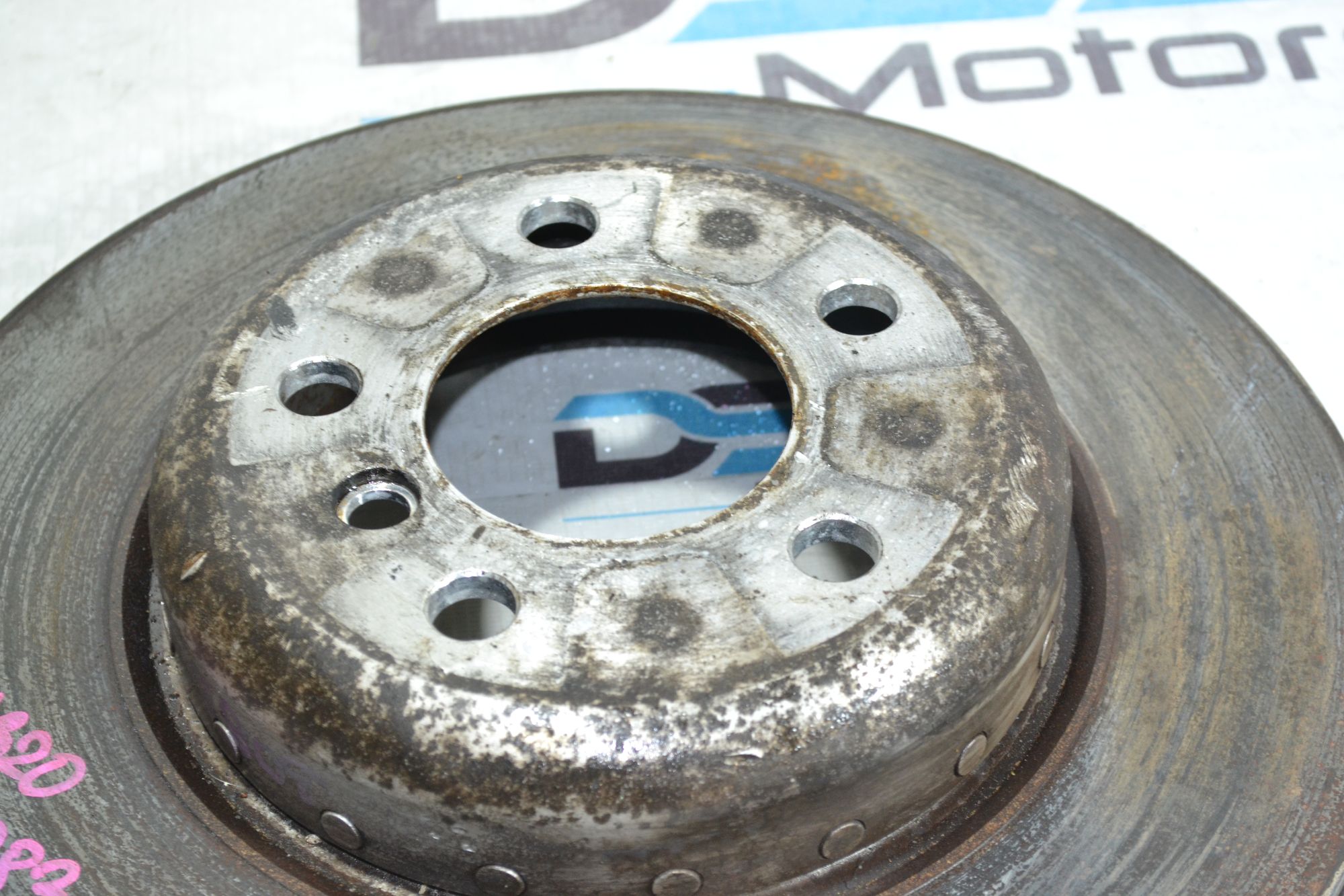 https://ycs.partsauto.market/partsauto-images/thmbs/userImages/b7628e092085f1f91467af1afb6e7630/part/b1988895-7d90-4f77-83d3-3643f3ea6563_1780045122381.jpg