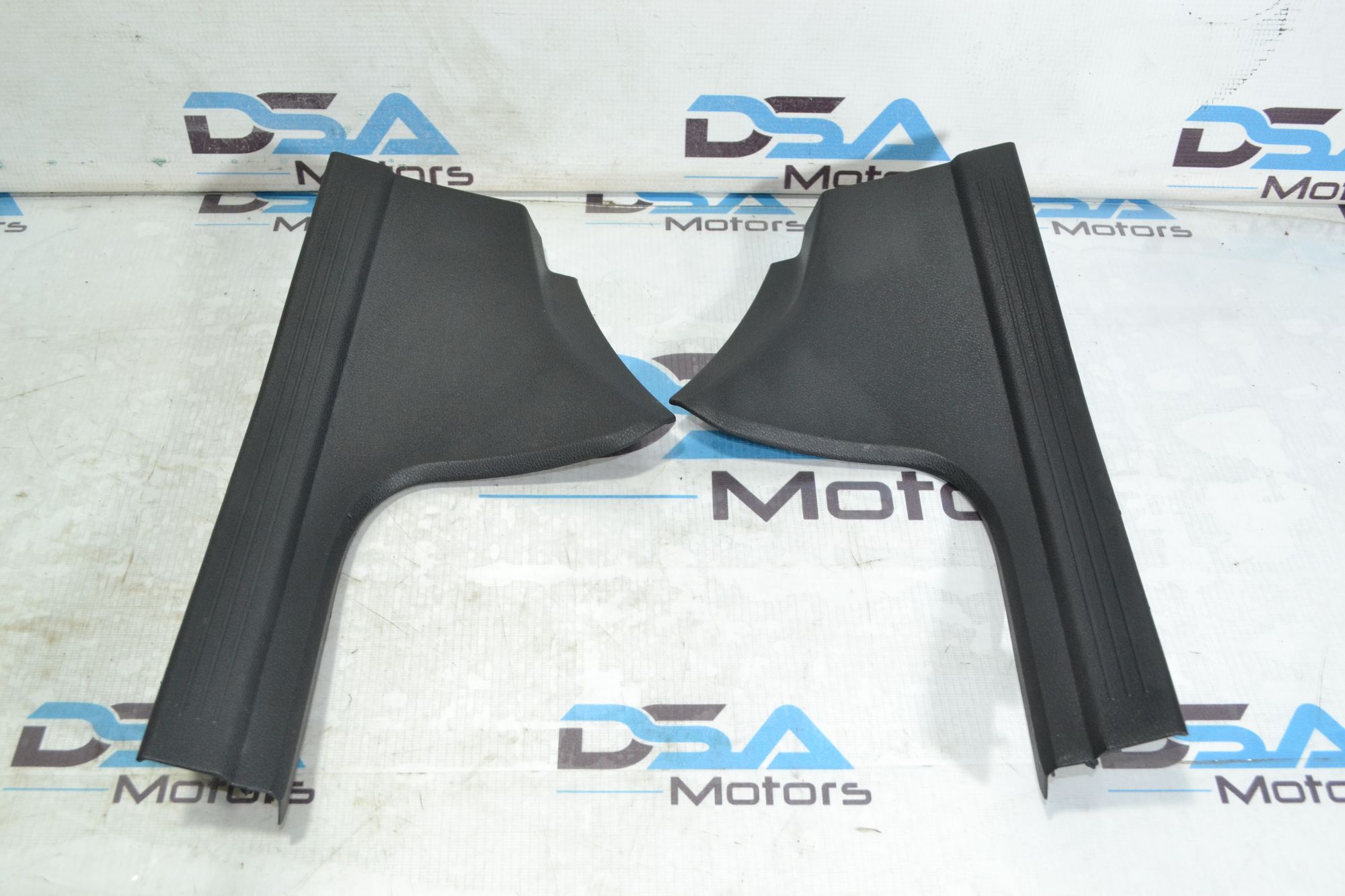 https://ycs.partsauto.market/partsauto-images/thmbs/userImages/b7628e092085f1f91467af1afb6e7630/part/b1ca76d4-de94-4f86-9f41-14582a2f1283_1781271219109.jpg