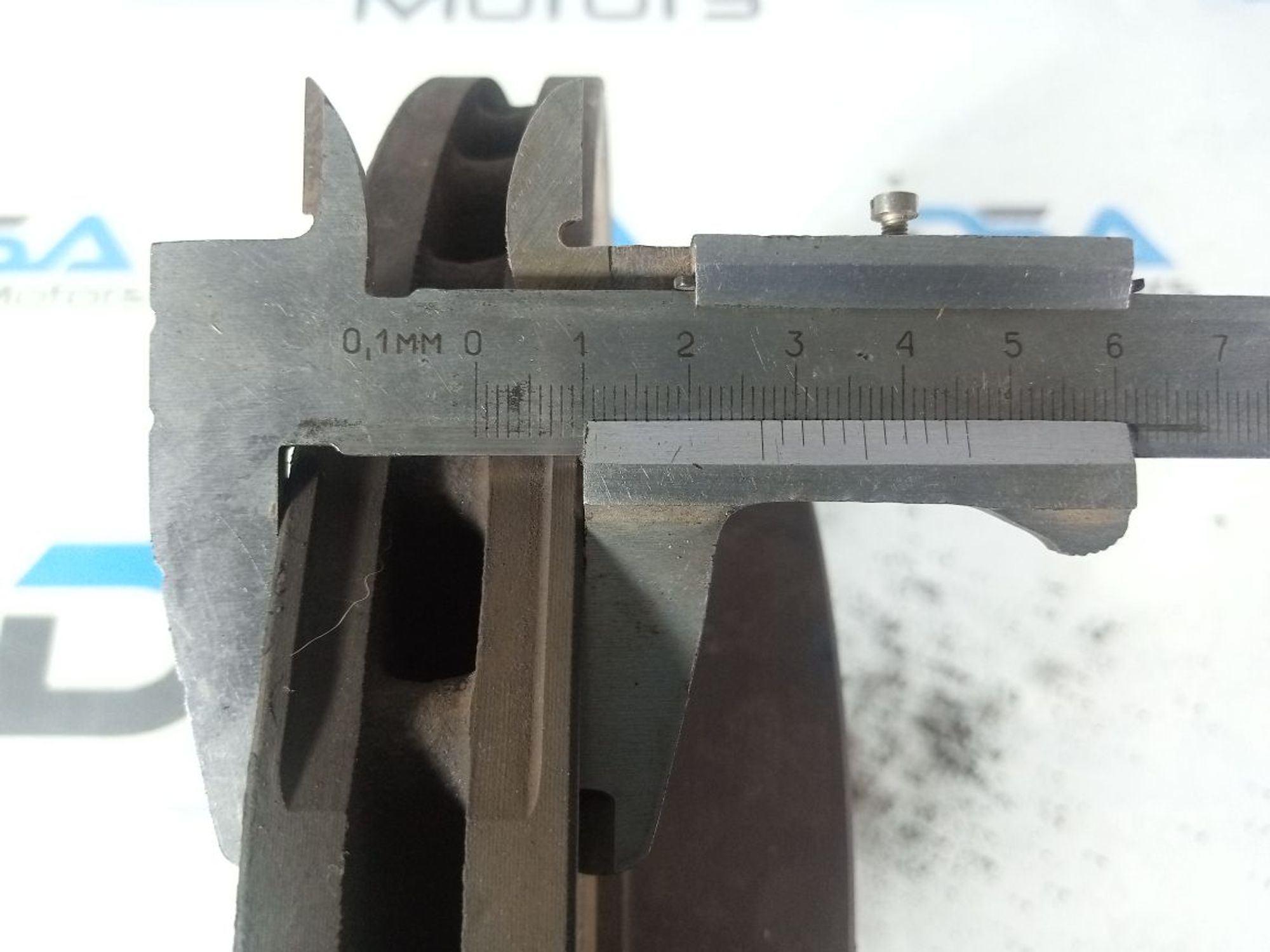 https://ycs.partsauto.market/partsauto-images/thmbs/userImages/b7628e092085f1f91467af1afb6e7630/part/b2a6b0e4-06a1-460c-84a5-fb2f988cb89c_1744287821607.jpg