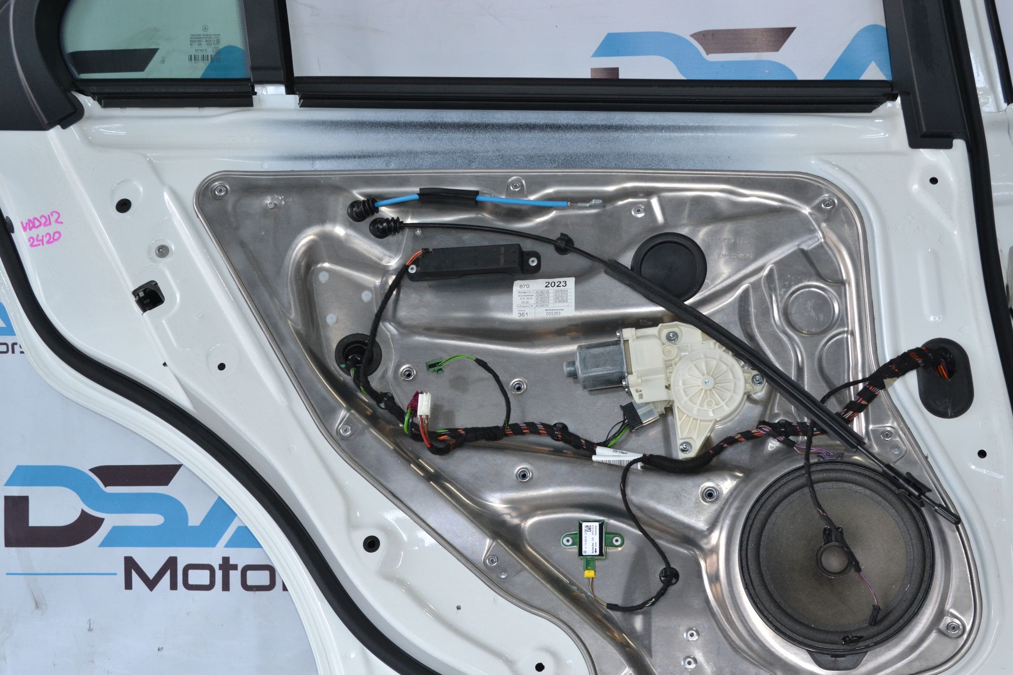 https://ycs.partsauto.market/partsauto-images/thmbs/userImages/b7628e092085f1f91467af1afb6e7630/part/b2ae48b2-70aa-429b-9065-3c4c47504bff_1783332696807.jpg