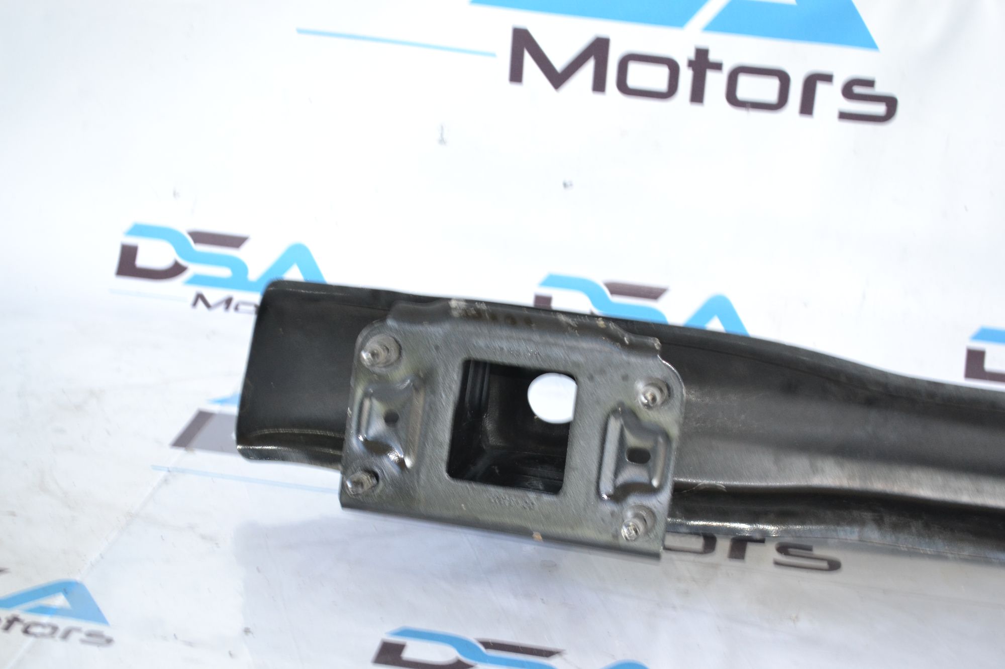 https://ycs.partsauto.market/partsauto-images/thmbs/userImages/b7628e092085f1f91467af1afb6e7630/part/b2b95583-1b13-4b26-b42f-3543e7173db3_1781525802900.jpg