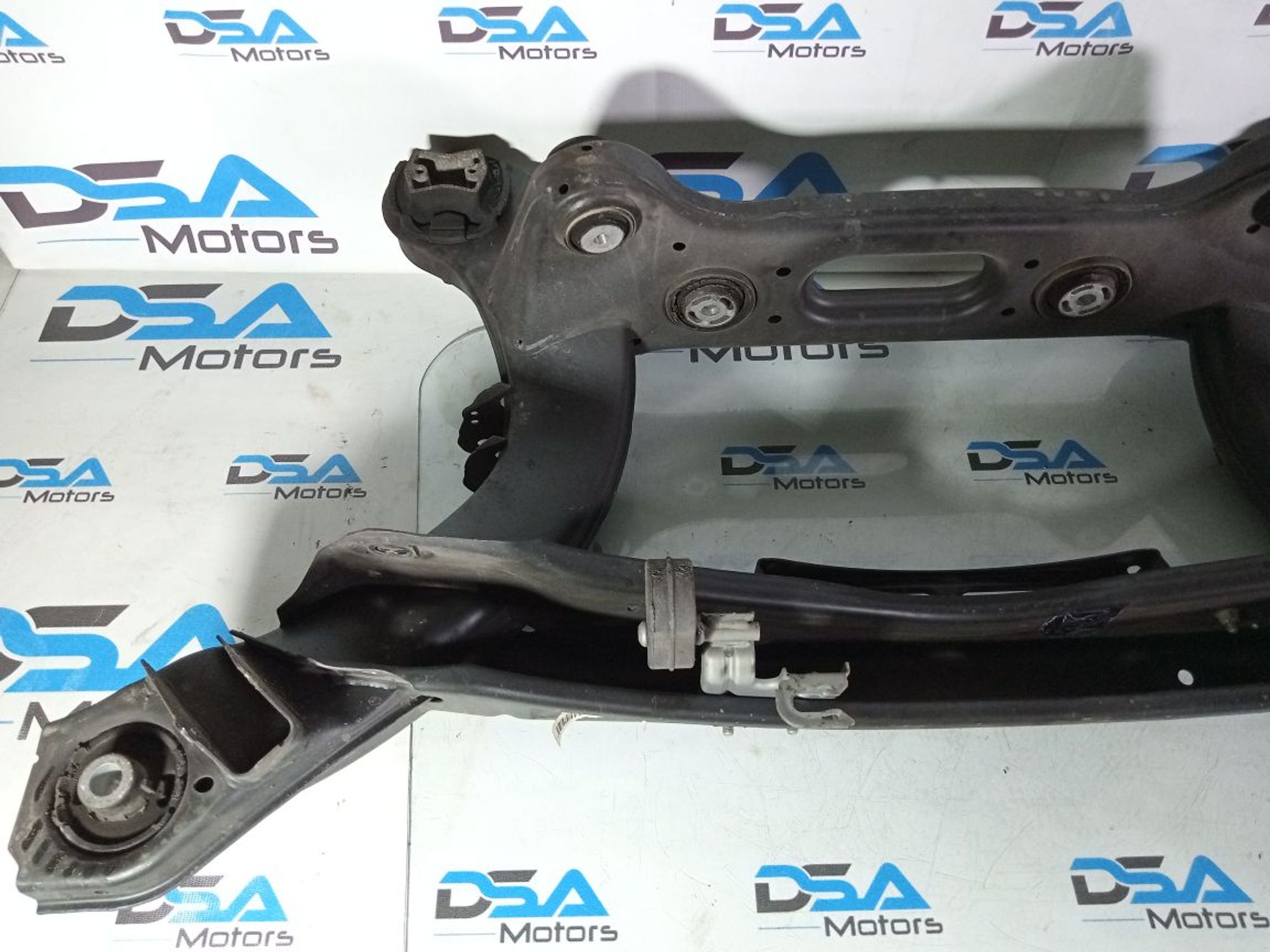 https://ycs.partsauto.market/partsauto-images/thmbs/userImages/b7628e092085f1f91467af1afb6e7630/part/b2f06970-cd2e-4057-929c-7f3d84b5a854_1747121845659.jpg