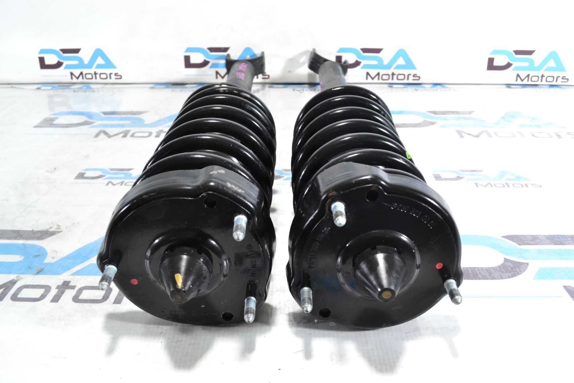 https://ycs.partsauto.market/partsauto-images/thmbs/userImages/b7628e092085f1f91467af1afb6e7630/part/b2f2eaf8-98bd-47f5-a30f-b55181334b18_1779100682035.jpg