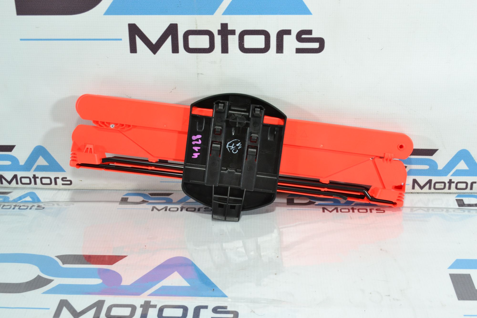https://ycs.partsauto.market/partsauto-images/thmbs/userImages/b7628e092085f1f91467af1afb6e7630/part/b3275b8f-7af3-4415-84c8-21ab85df7dc0_1777549178917.jpg