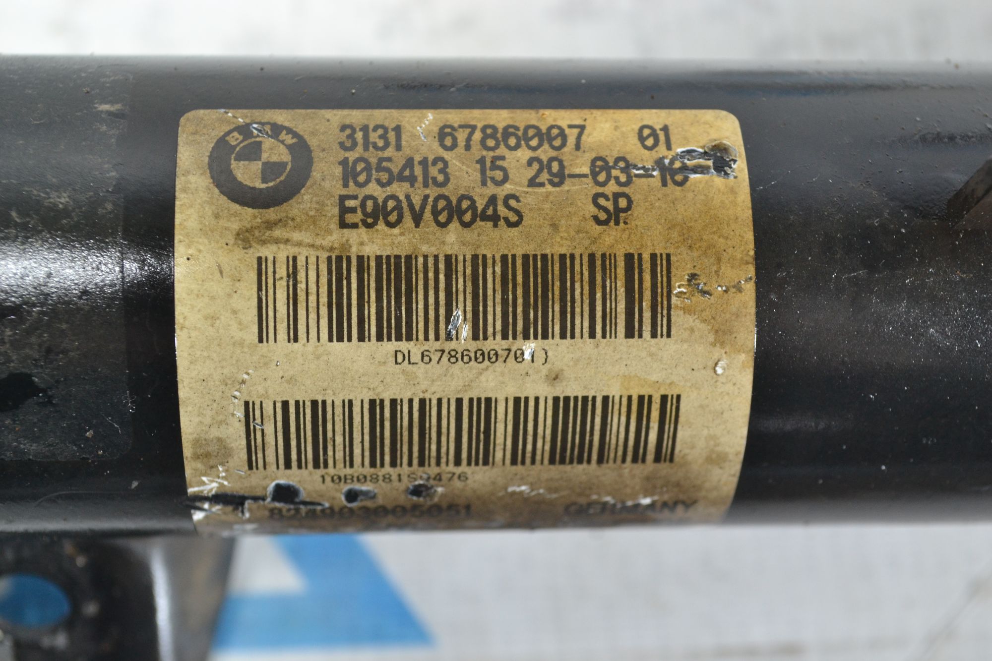 https://ycs.partsauto.market/partsauto-images/thmbs/userImages/b7628e092085f1f91467af1afb6e7630/part/b3303c59-3087-4e90-b733-1942fce8a0c5_1779099736541.jpg