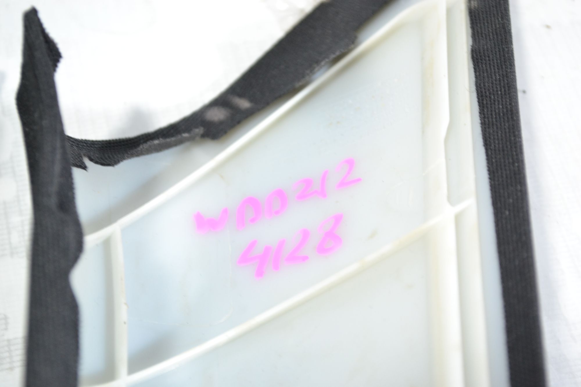 https://ycs.partsauto.market/partsauto-images/thmbs/userImages/b7628e092085f1f91467af1afb6e7630/part/b349a730-cfa9-4ba3-9e3c-404fc283beae_1780405230860.jpg