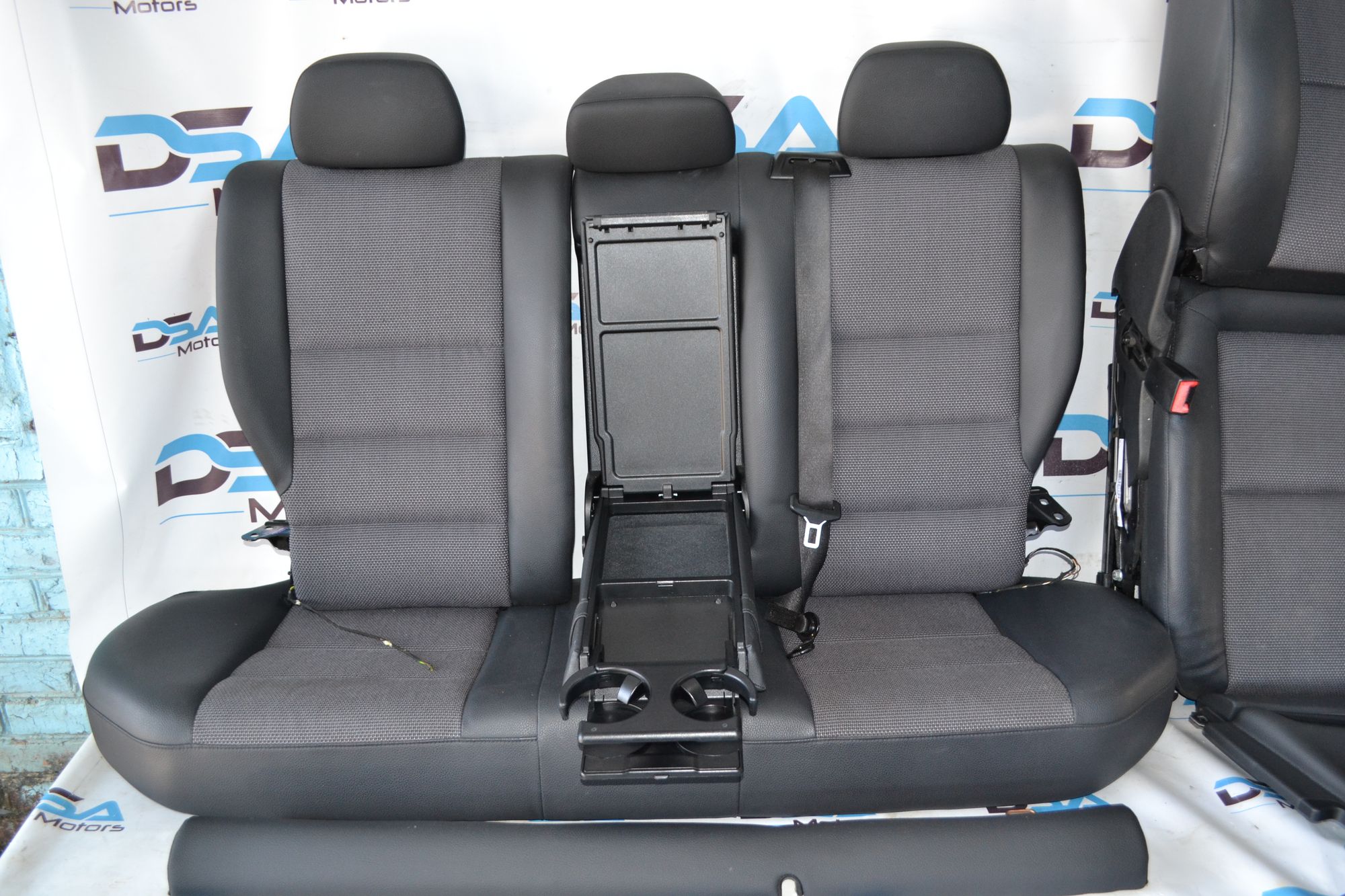 https://ycs.partsauto.market/partsauto-images/thmbs/userImages/b7628e092085f1f91467af1afb6e7630/part/b362b342-c38d-456d-8ce9-291a49993bc3_1783946526056.jpg