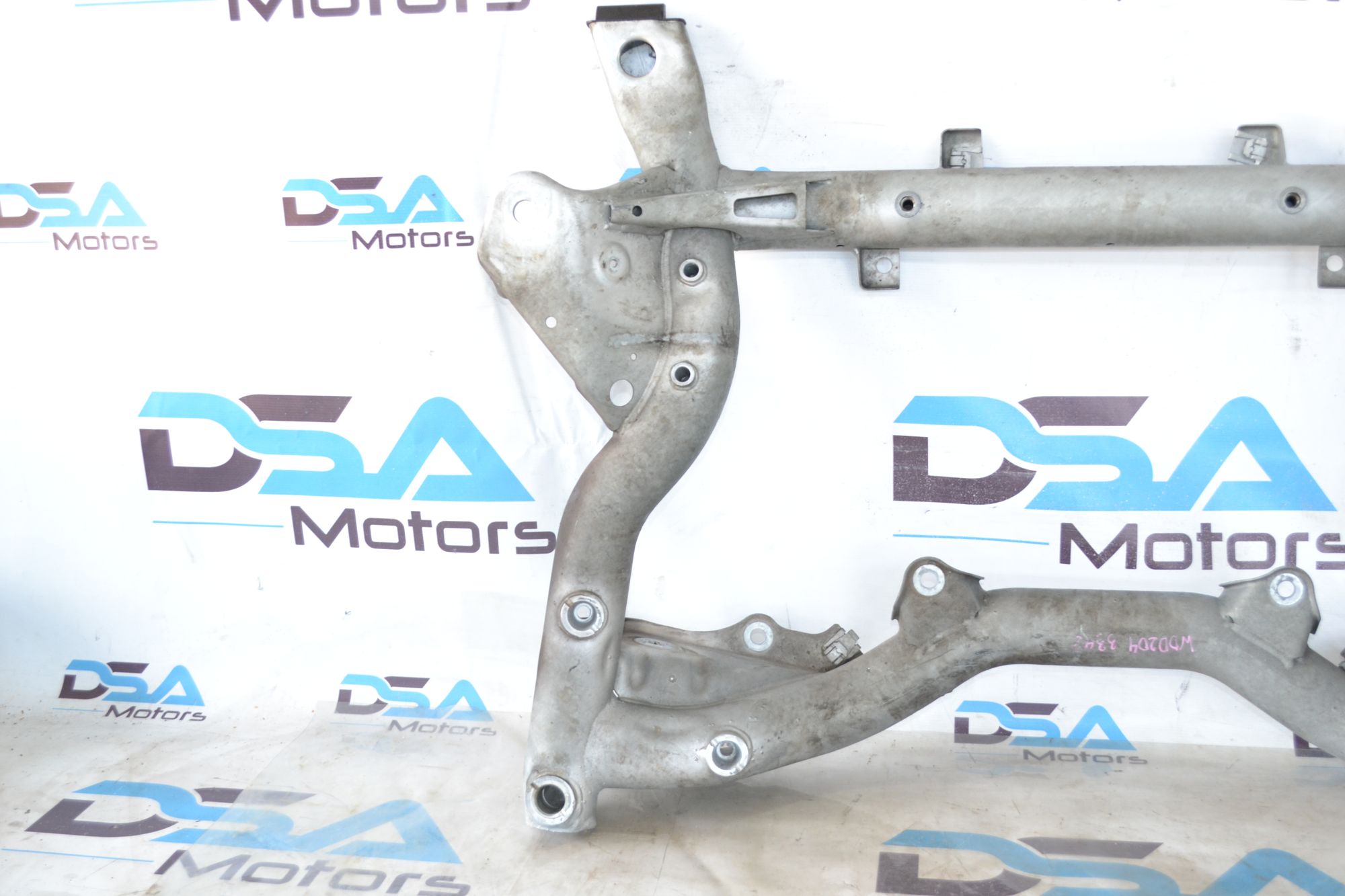 https://ycs.partsauto.market/partsauto-images/thmbs/userImages/b7628e092085f1f91467af1afb6e7630/part/b3b6b285-dc7f-4a23-99ca-d7e5a250a74b_1785734873997.jpg