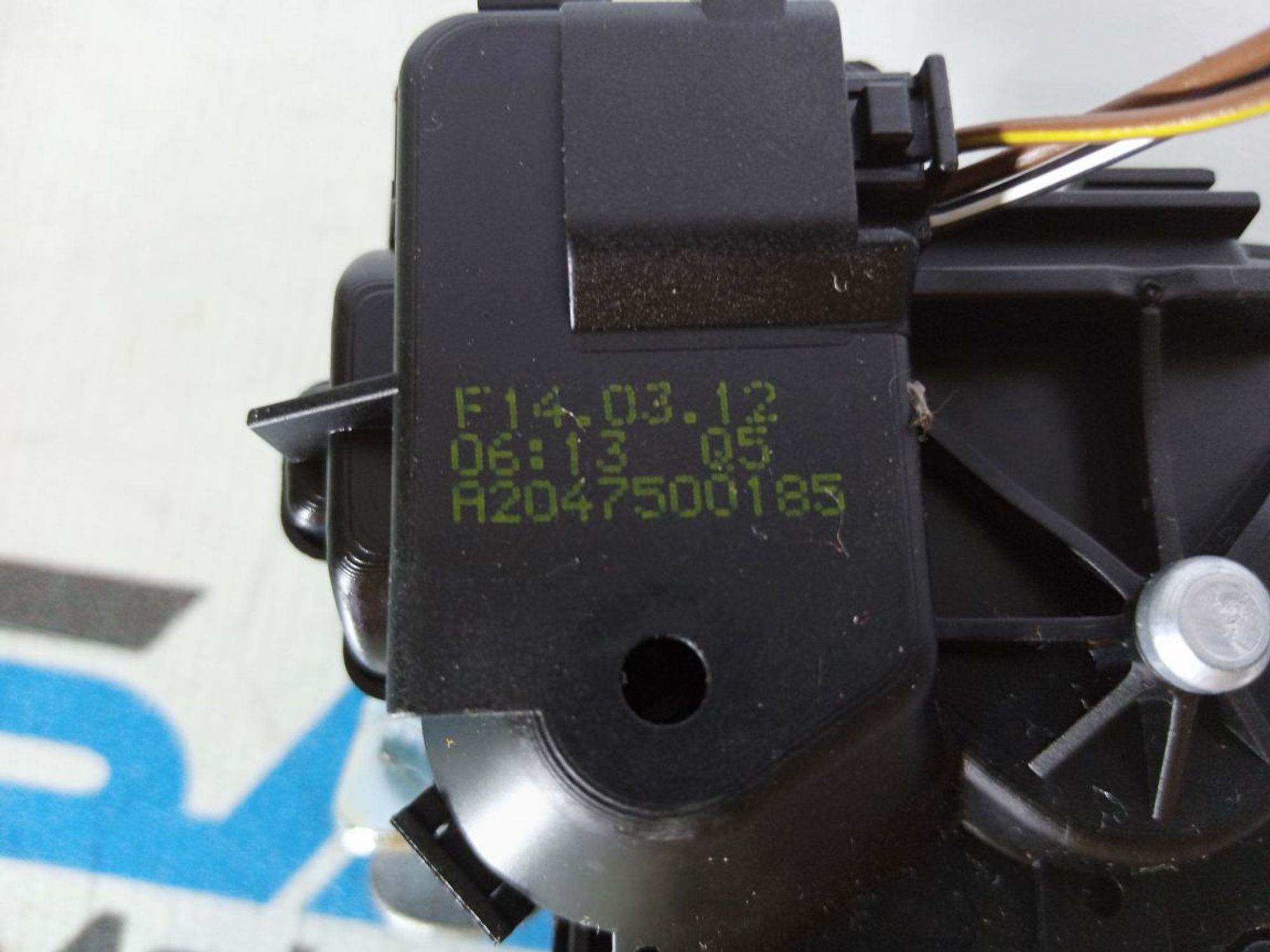 https://ycs.partsauto.market/partsauto-images/thmbs/userImages/b7628e092085f1f91467af1afb6e7630/part/b3d602a8-ba45-41b4-acba-9c3bf0531604_1740491003750.jpg