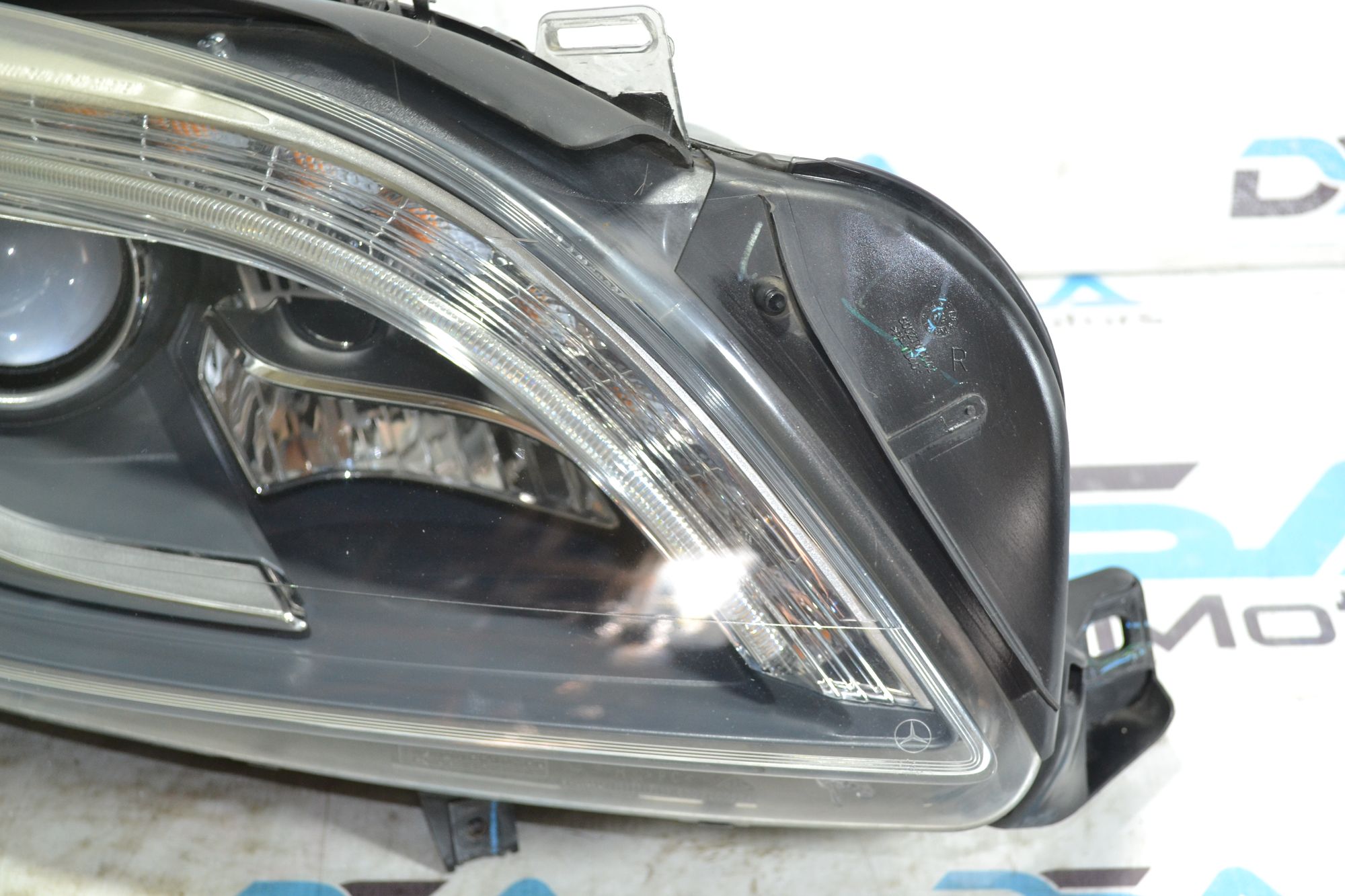 https://ycs.partsauto.market/partsauto-images/thmbs/userImages/b7628e092085f1f91467af1afb6e7630/part/b414da94-dcd3-4c9a-8f81-48770d94261d_1784893251419.jpg