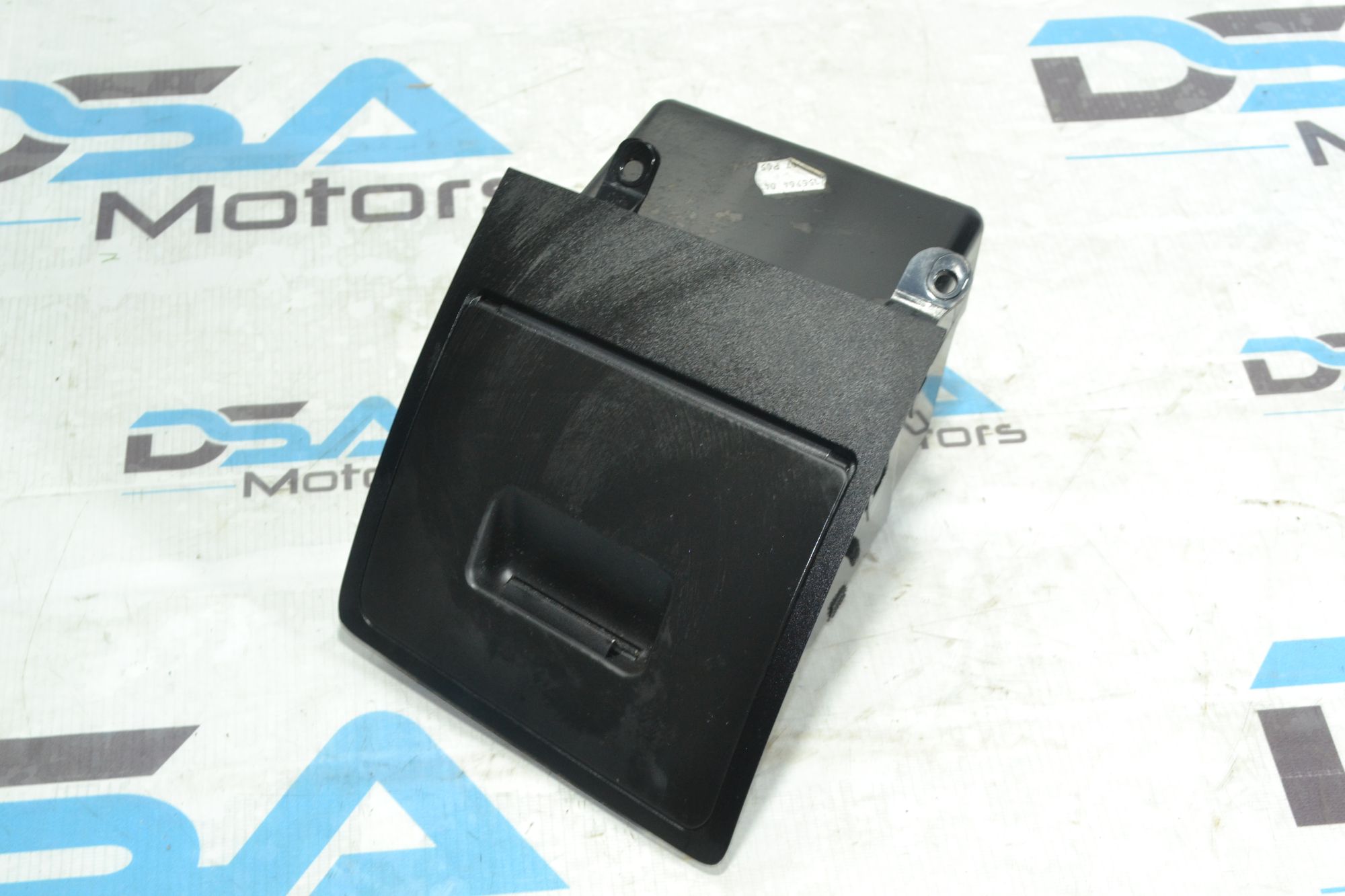 https://ycs.partsauto.market/partsauto-images/thmbs/userImages/b7628e092085f1f91467af1afb6e7630/part/b429f805-1721-44c8-ae80-6848439f9907_1781090064832.jpg