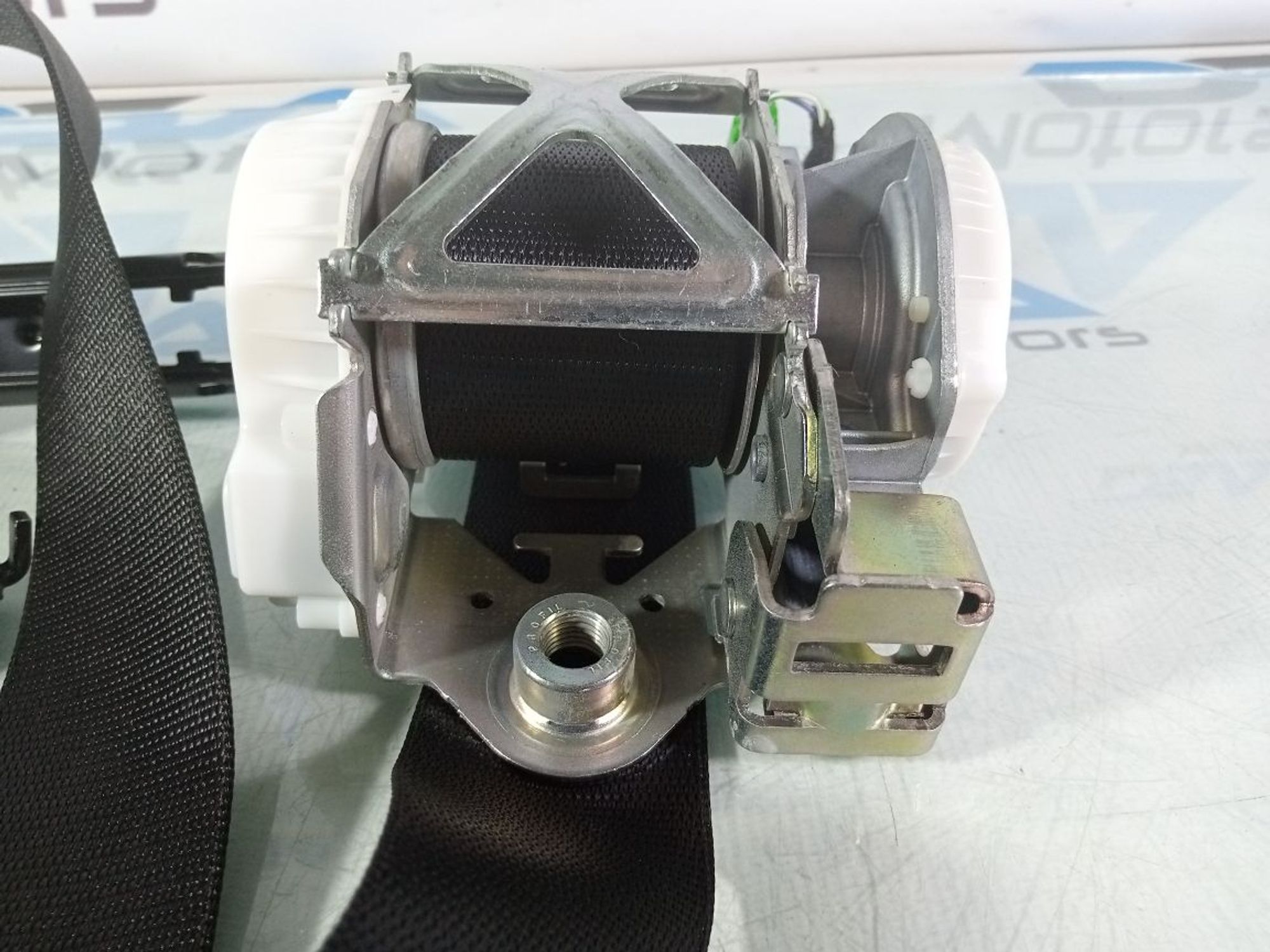 https://ycs.partsauto.market/partsauto-images/thmbs/userImages/b7628e092085f1f91467af1afb6e7630/part/b4567cc0-f1d4-4177-9c76-96d78e4dc445_1744141787317.jpg