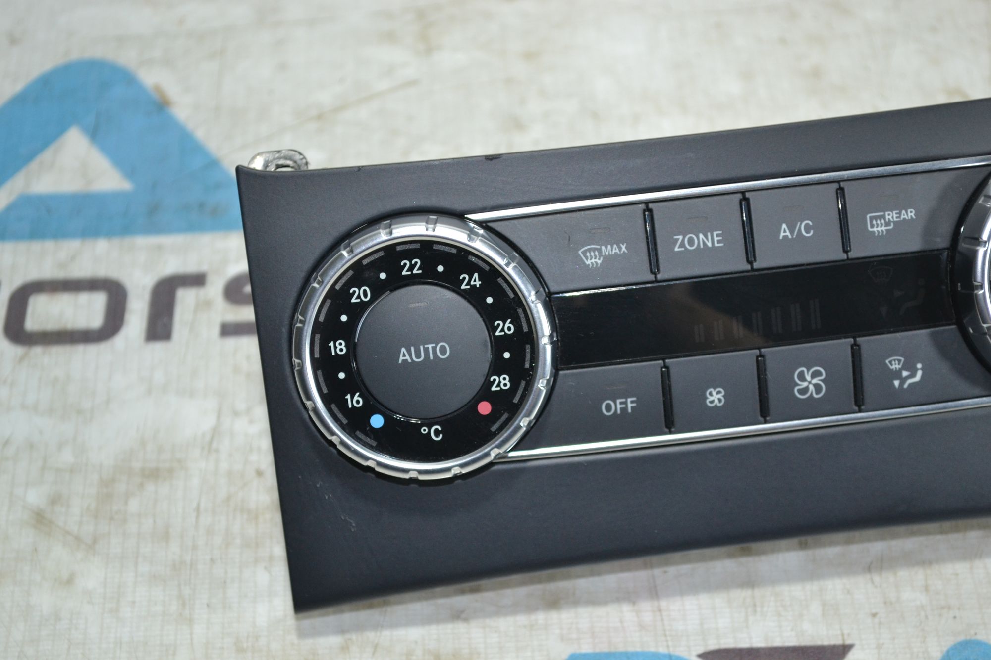 https://ycs.partsauto.market/partsauto-images/thmbs/userImages/b7628e092085f1f91467af1afb6e7630/part/b490529e-f456-4237-b380-50c74d934733_1784805237804.jpg
