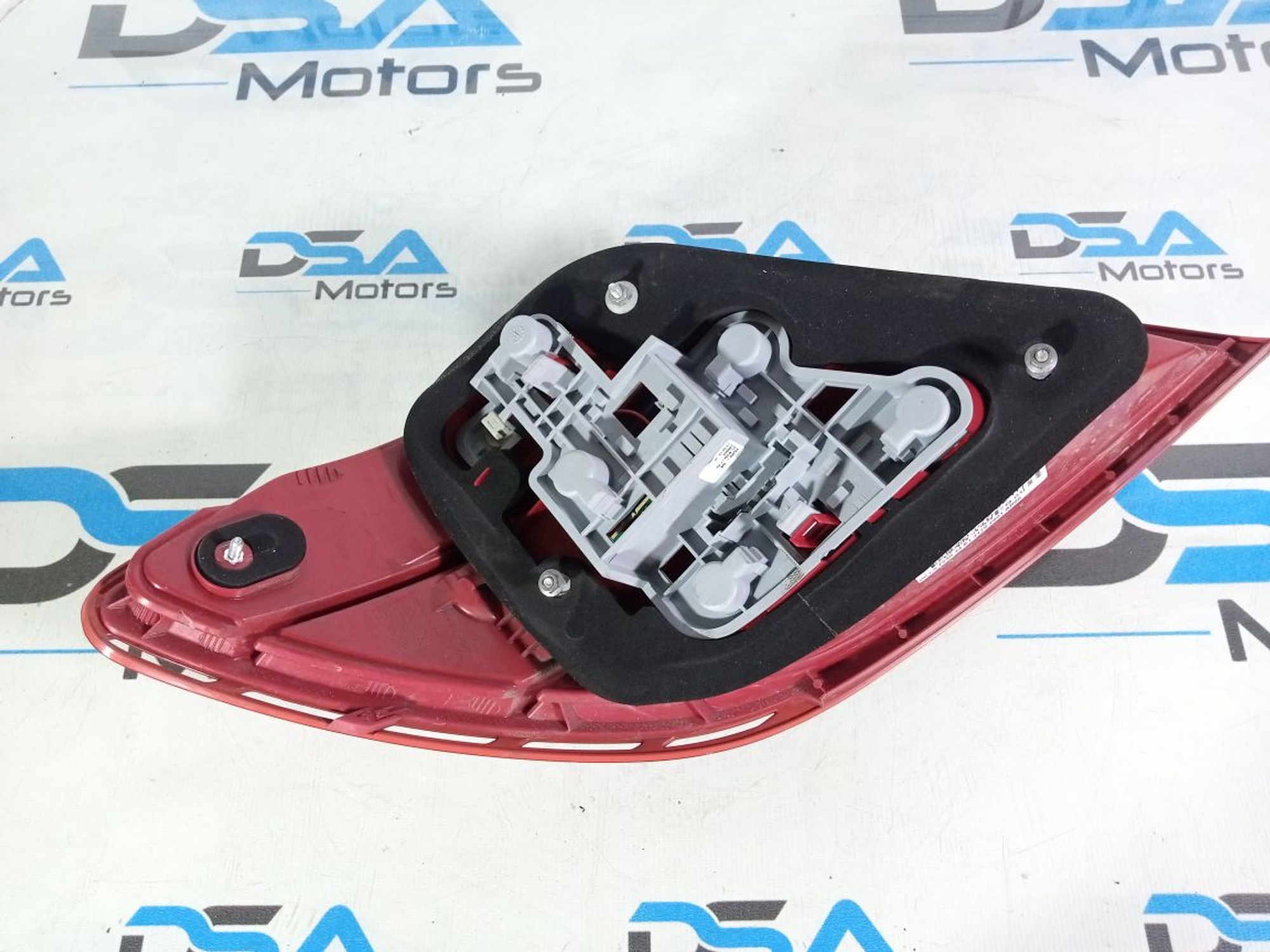 https://ycs.partsauto.market/partsauto-images/thmbs/userImages/b7628e092085f1f91467af1afb6e7630/part/b5016dcc-36f4-4c8f-807f-59772ed260ae_1741247381240.jpg