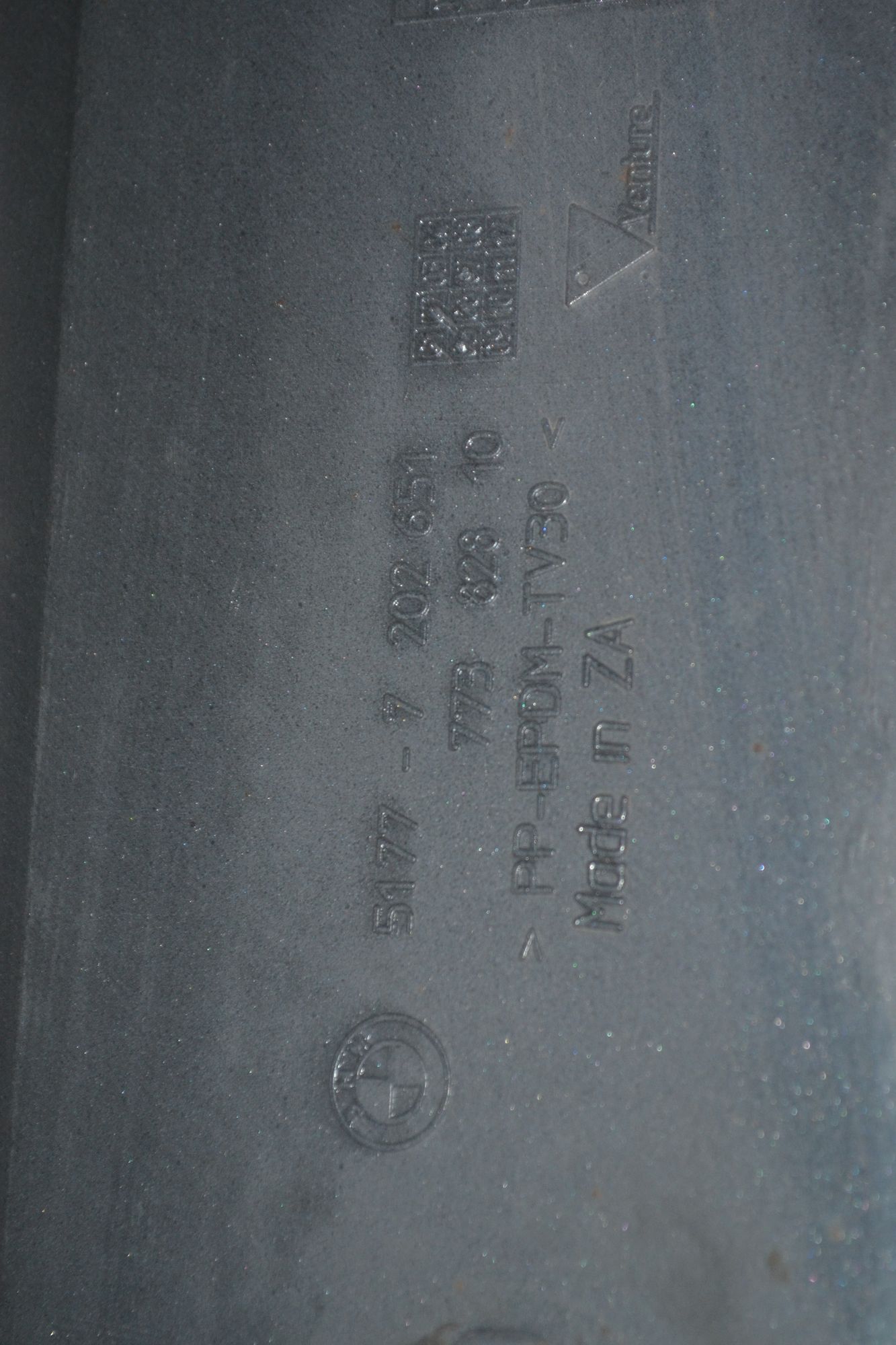 https://ycs.partsauto.market/partsauto-images/thmbs/userImages/b7628e092085f1f91467af1afb6e7630/part/b502a3b5-96bf-48ed-847a-83c0b04c2b3e_1781002290491.jpg