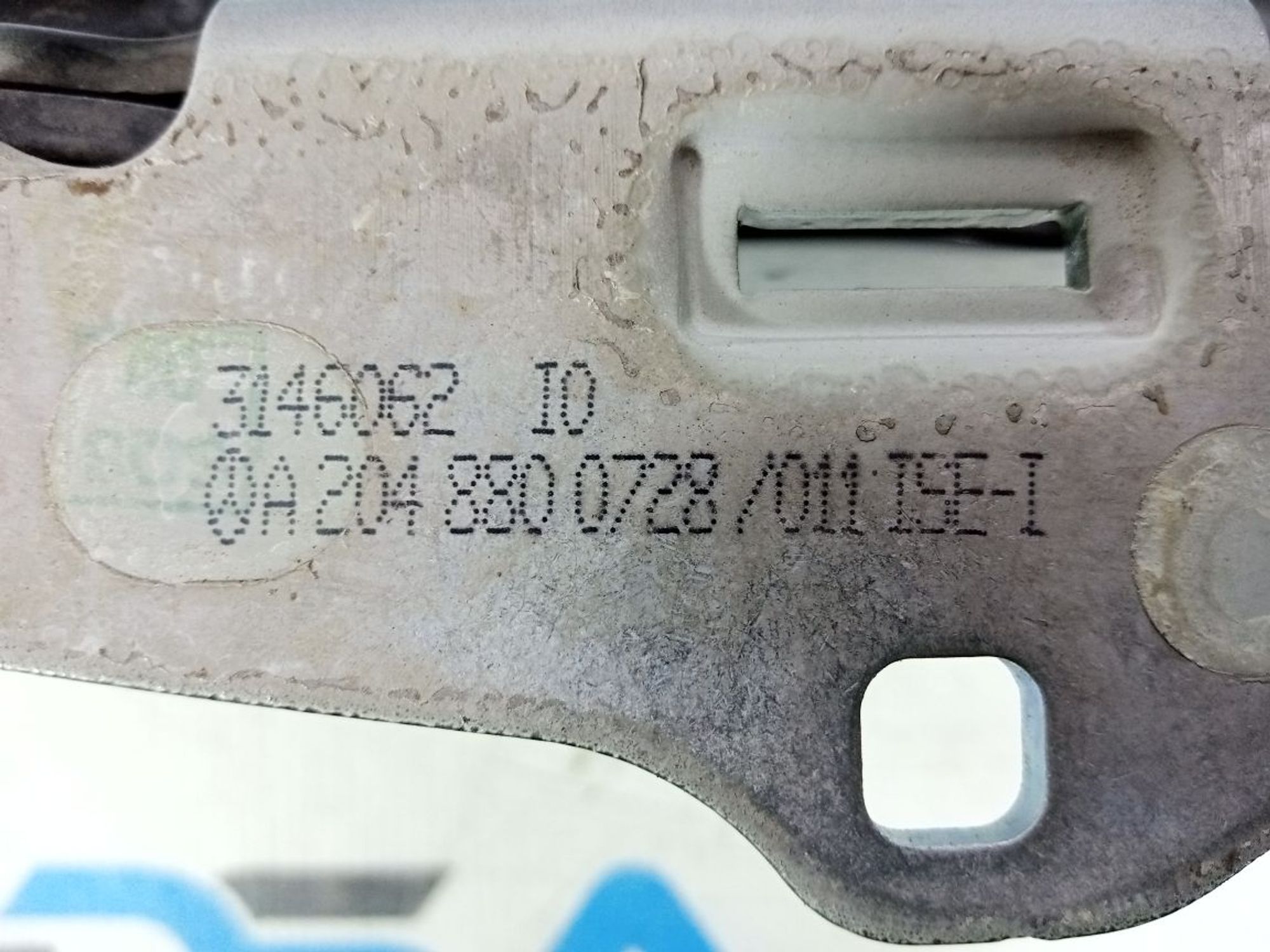 https://ycs.partsauto.market/partsauto-images/thmbs/userImages/b7628e092085f1f91467af1afb6e7630/part/b527ccf7-12b4-43c9-8605-4c08177f754c_1744349851189.jpg
