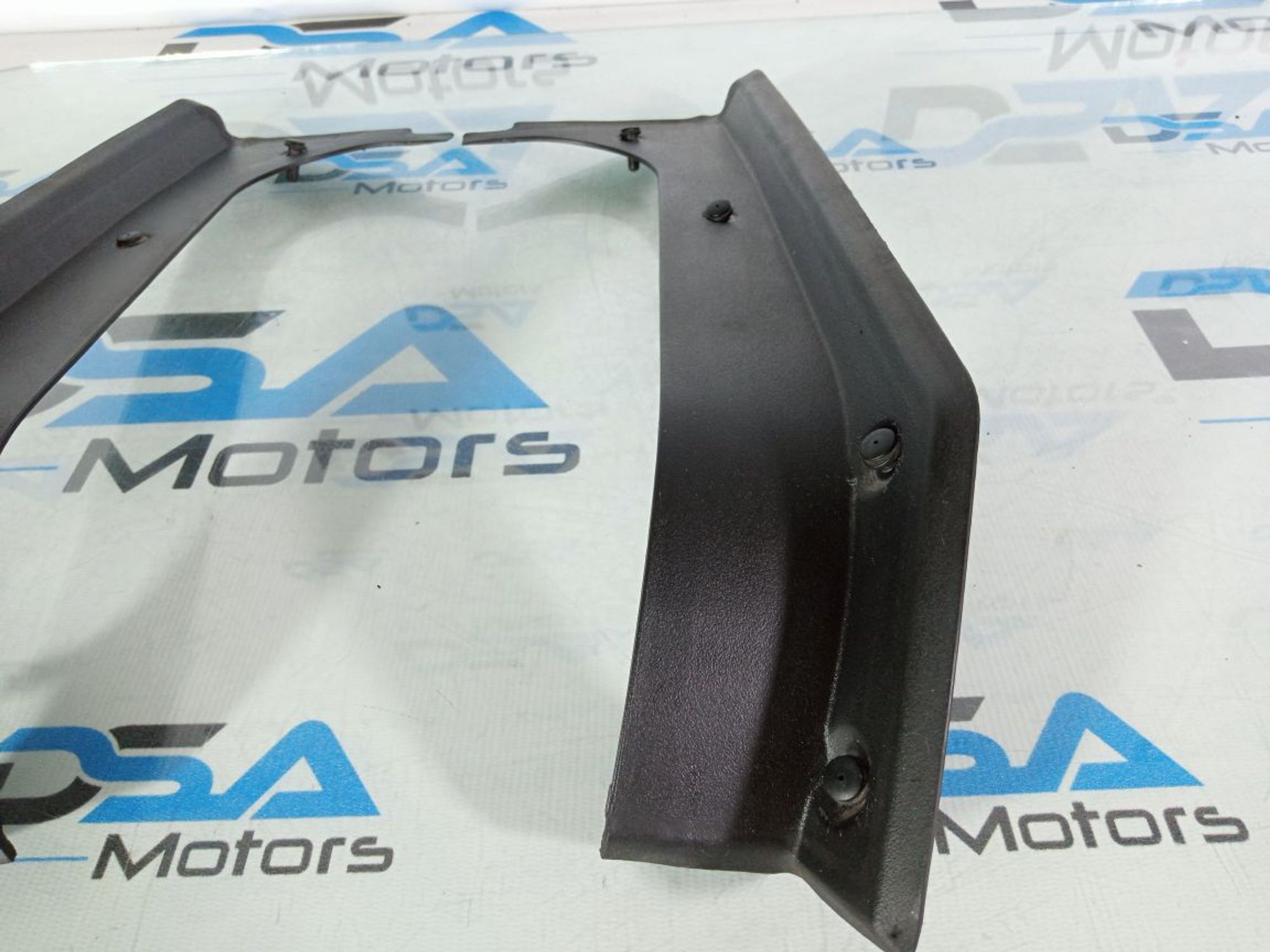 https://ycs.partsauto.market/partsauto-images/thmbs/userImages/b7628e092085f1f91467af1afb6e7630/part/b532e2b4-769b-4d20-a6c1-dcde45099597_1740491277491.jpg