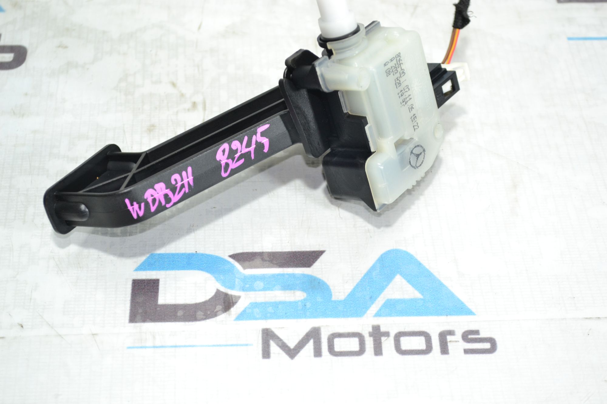 https://ycs.partsauto.market/partsauto-images/thmbs/userImages/b7628e092085f1f91467af1afb6e7630/part/b5364894-524c-4d87-9332-0c05152027fb_1779715432342.jpg