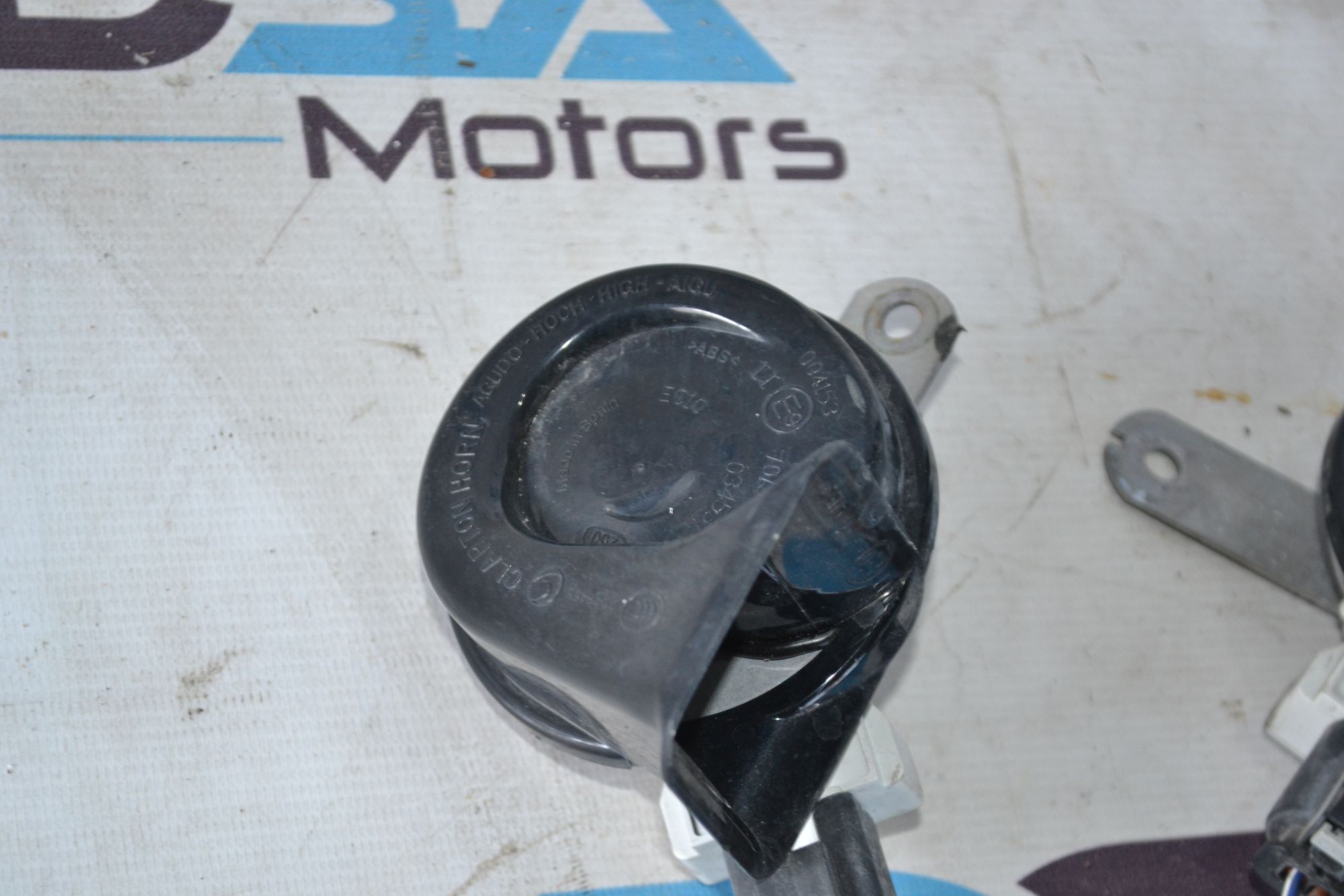 https://ycs.partsauto.market/partsauto-images/thmbs/userImages/b7628e092085f1f91467af1afb6e7630/part/b53a965f-8f76-4c68-8420-243061c12dd2_1785242774391.jpg