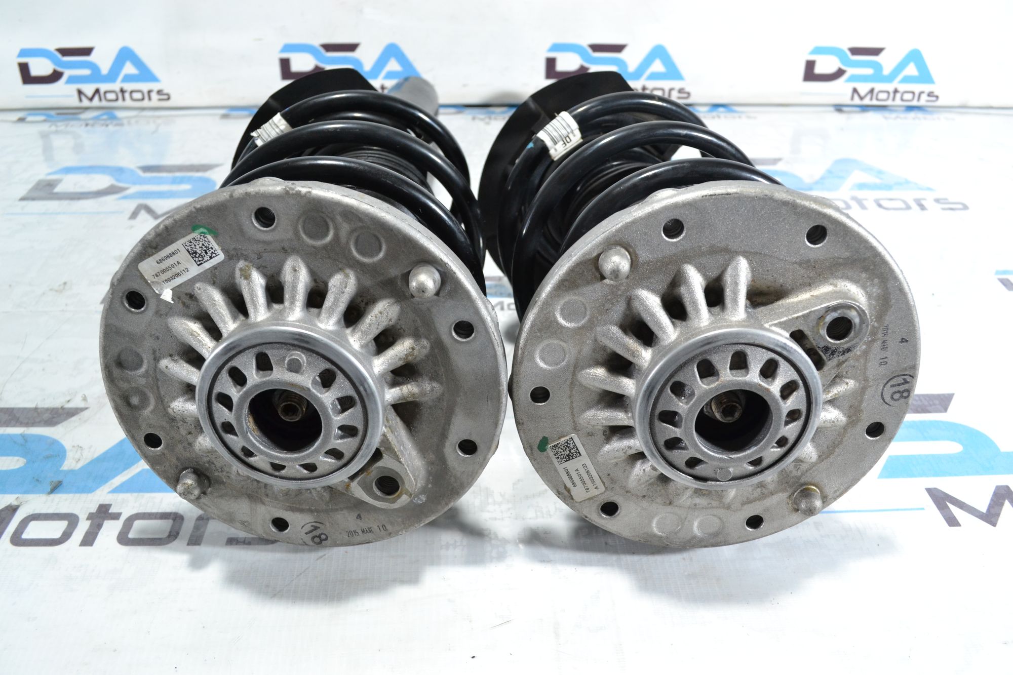 https://ycs.partsauto.market/partsauto-images/thmbs/userImages/b7628e092085f1f91467af1afb6e7630/part/b543d7f5-e1c1-4596-b610-f78f511c9077_1779088434320.jpg